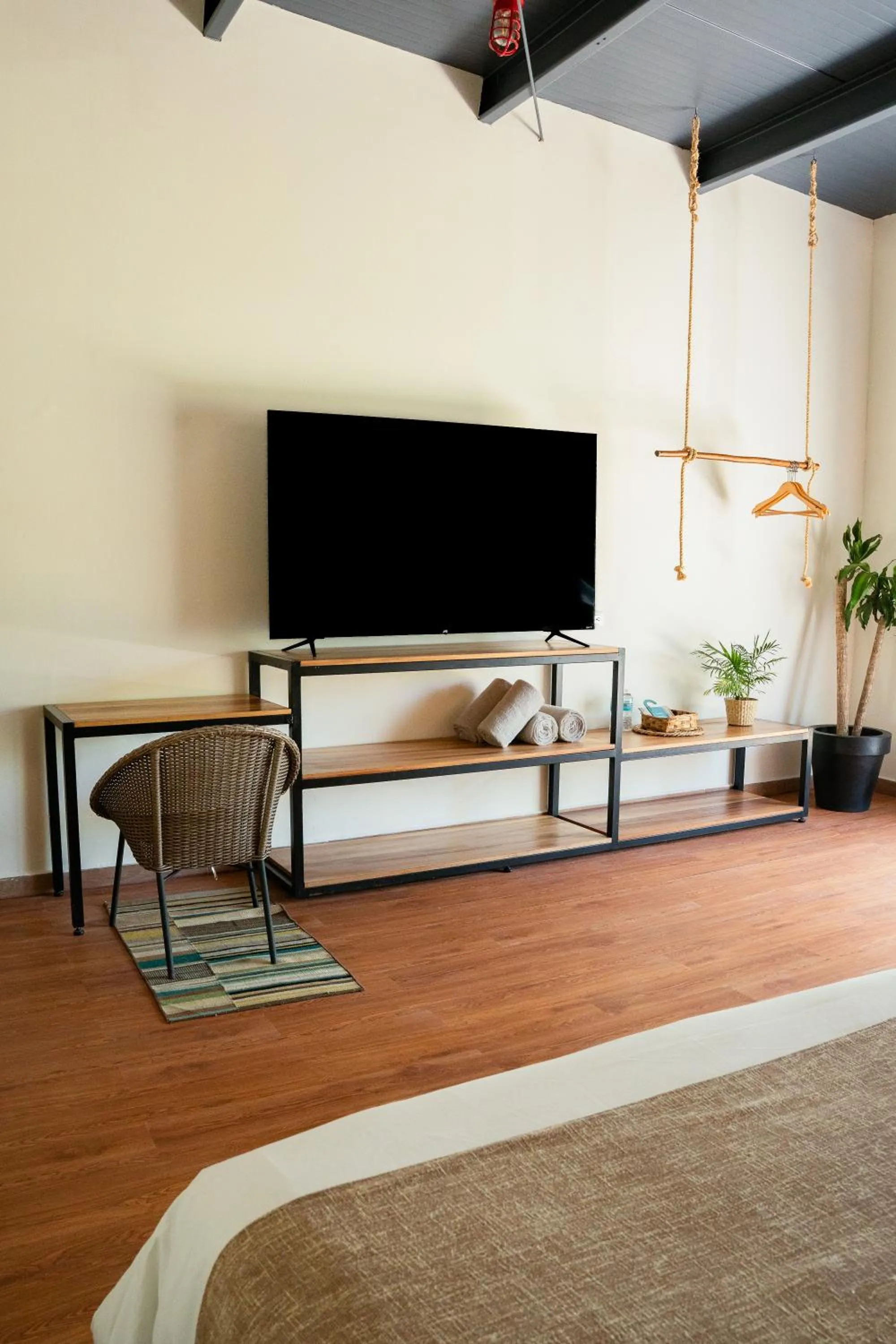 Photo of the whole room in Mayan Monkey Cancun - Social Hotel