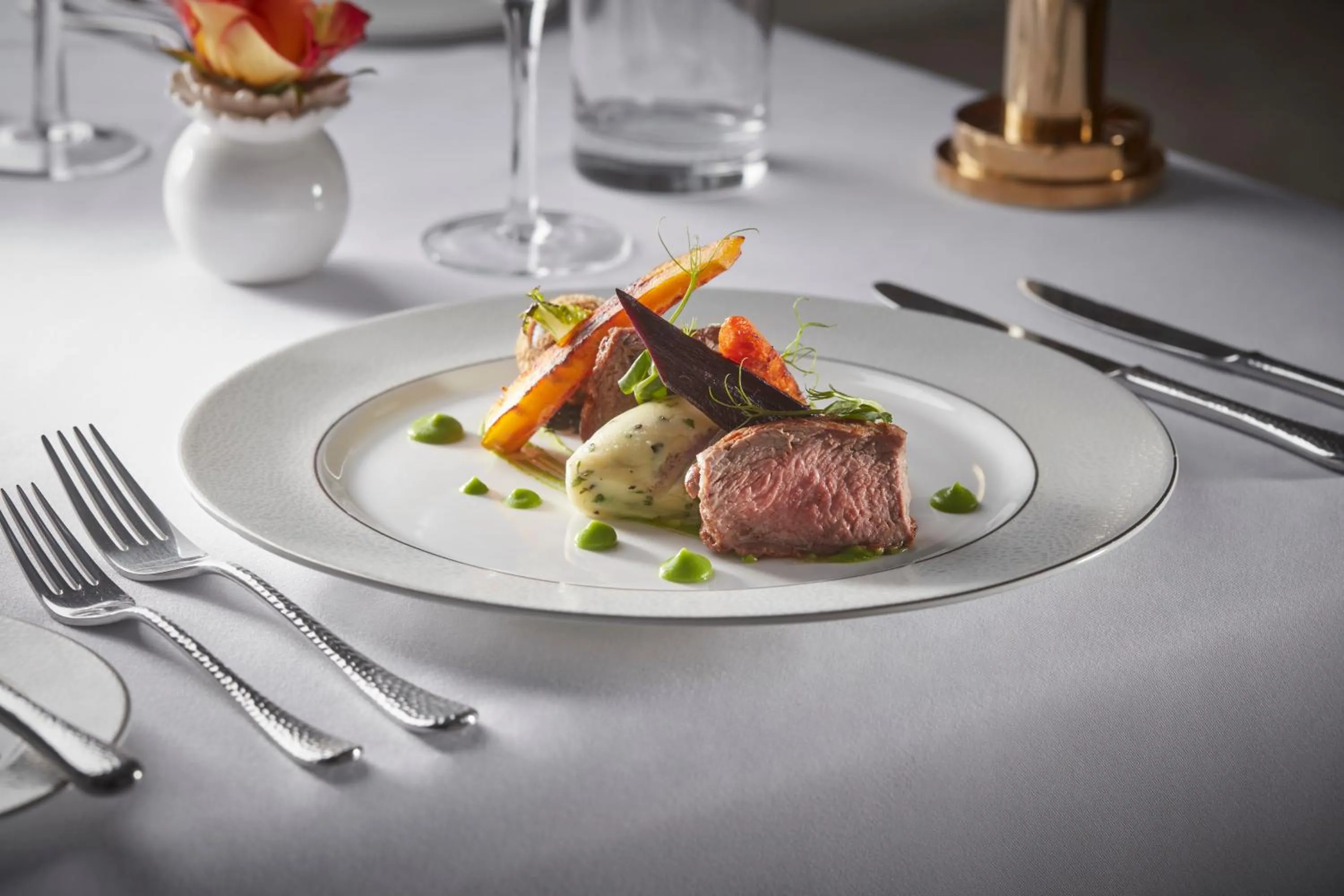 Restaurant/places to eat in Bathen House Boutique Hotel