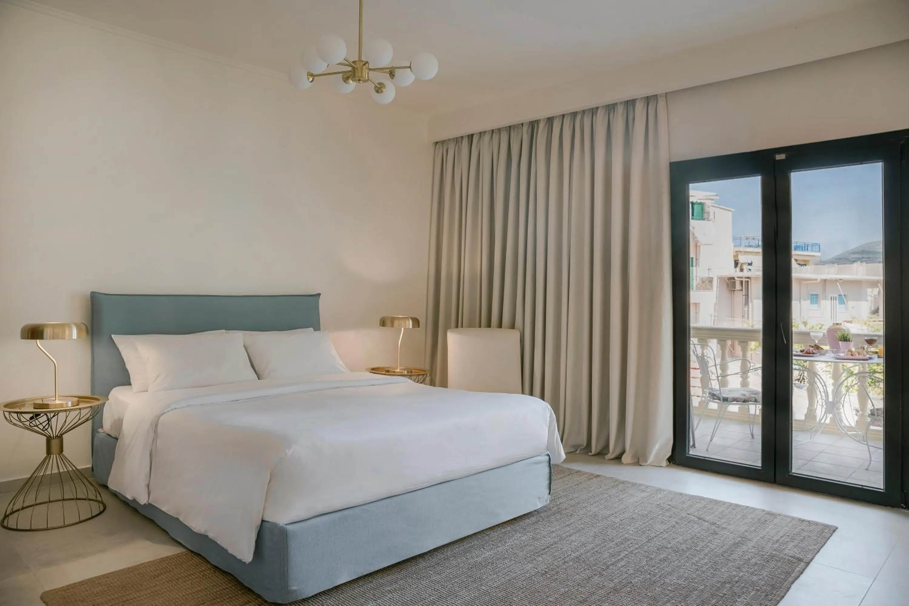 Bed in Alley Boutique Hotel and Spa