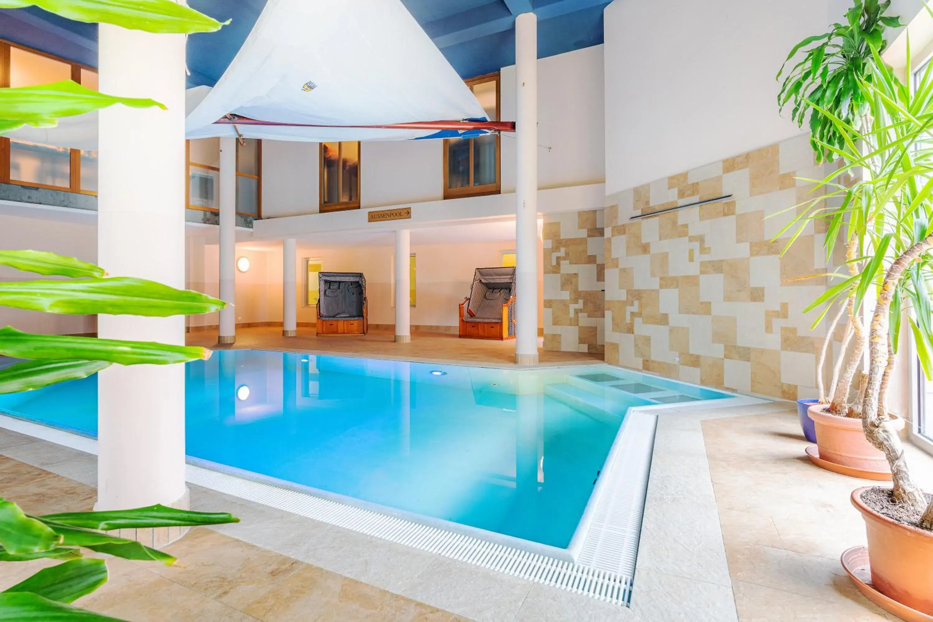 Swimming pool in SEETELHOTEL Nautic Usedom Hotel & Spa das Hotel für Wellness & Genuss auf Usedom Swimming pool in SEETELHOTEL Nautic Usedom Hotel & Spa das Hotel für Wellness & Genuss auf Usedom