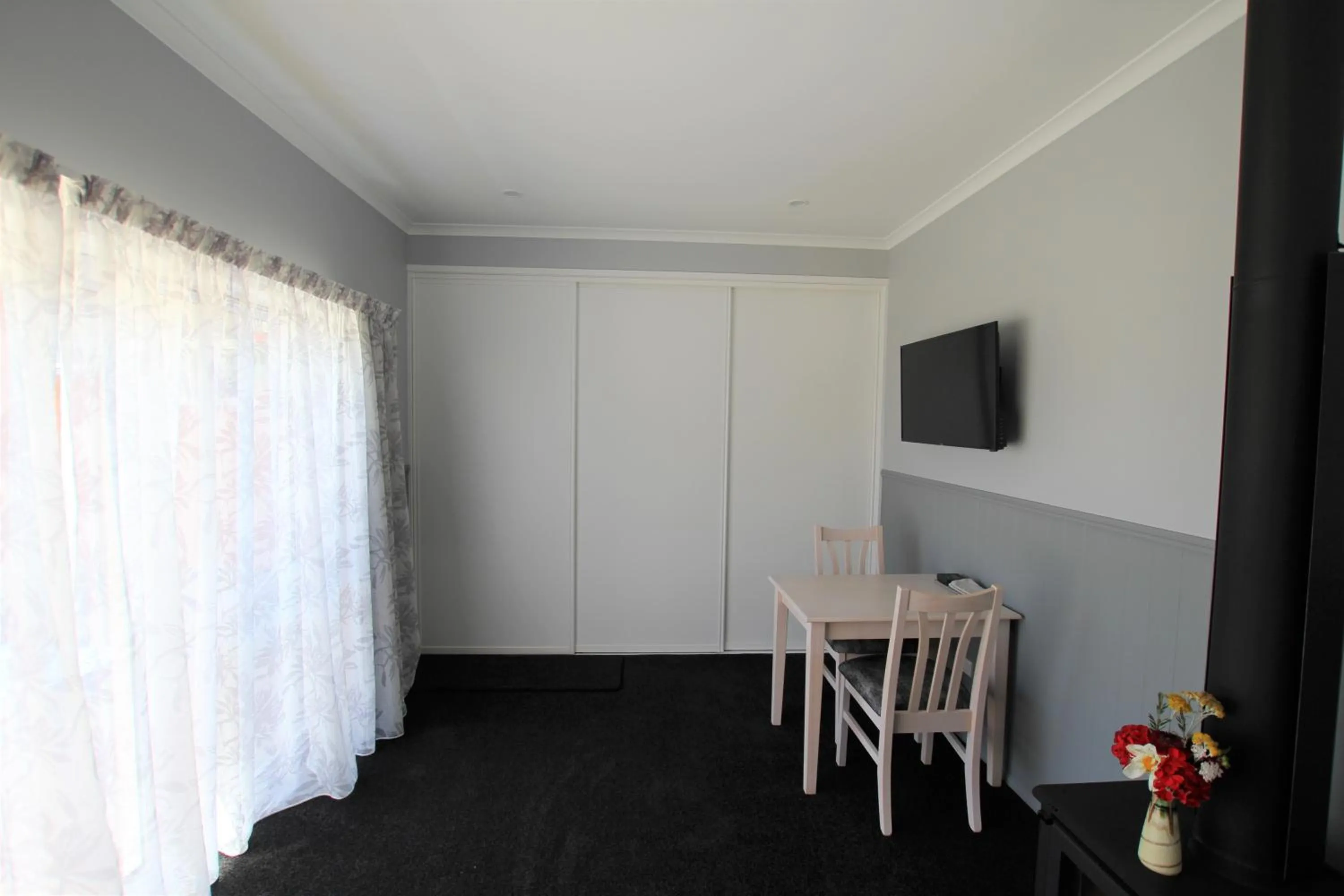 Kitchen or kitchenette in Brecon Pond Bed & Breakfast