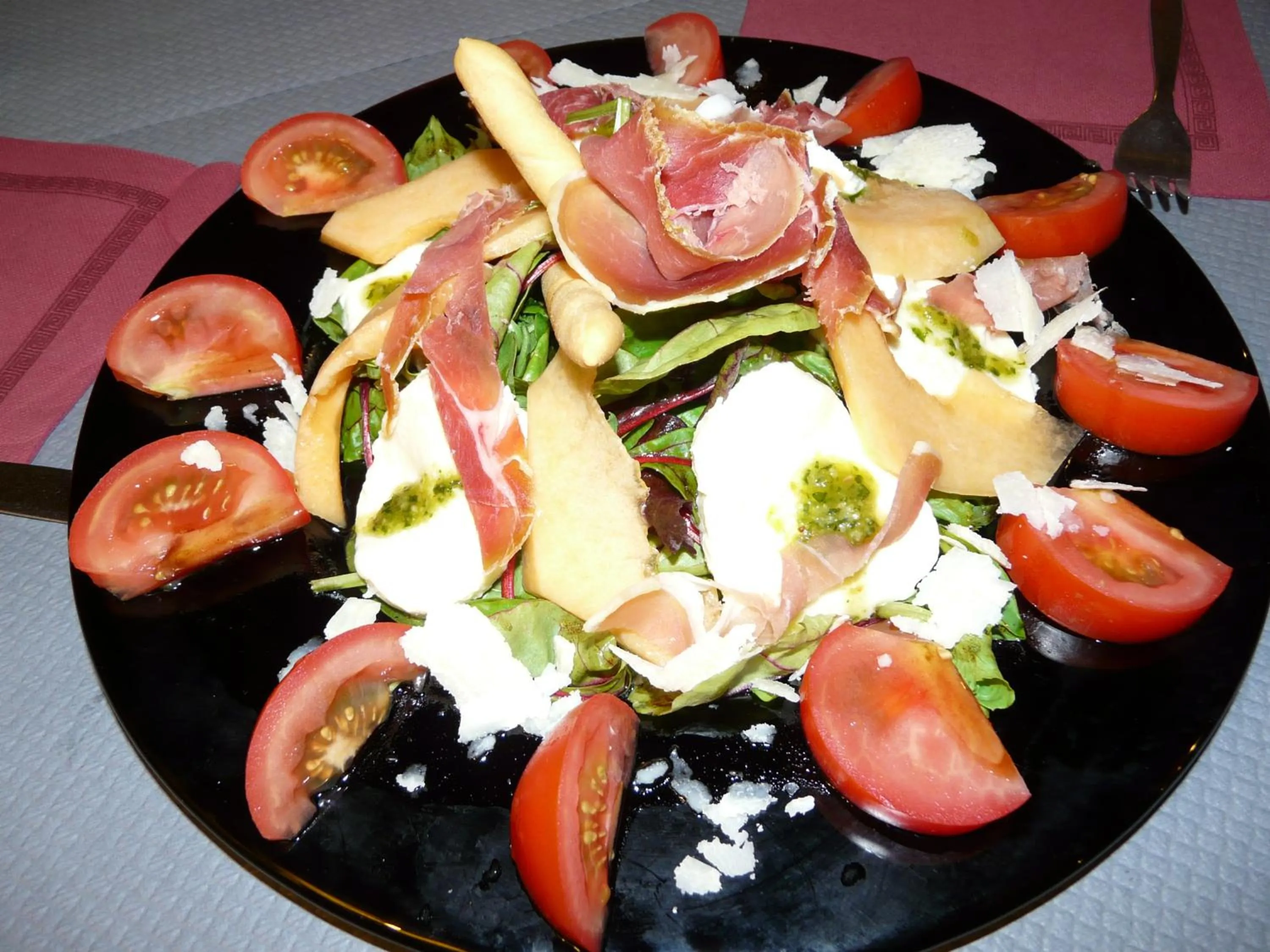 Restaurant/places to eat in La Casa Mia