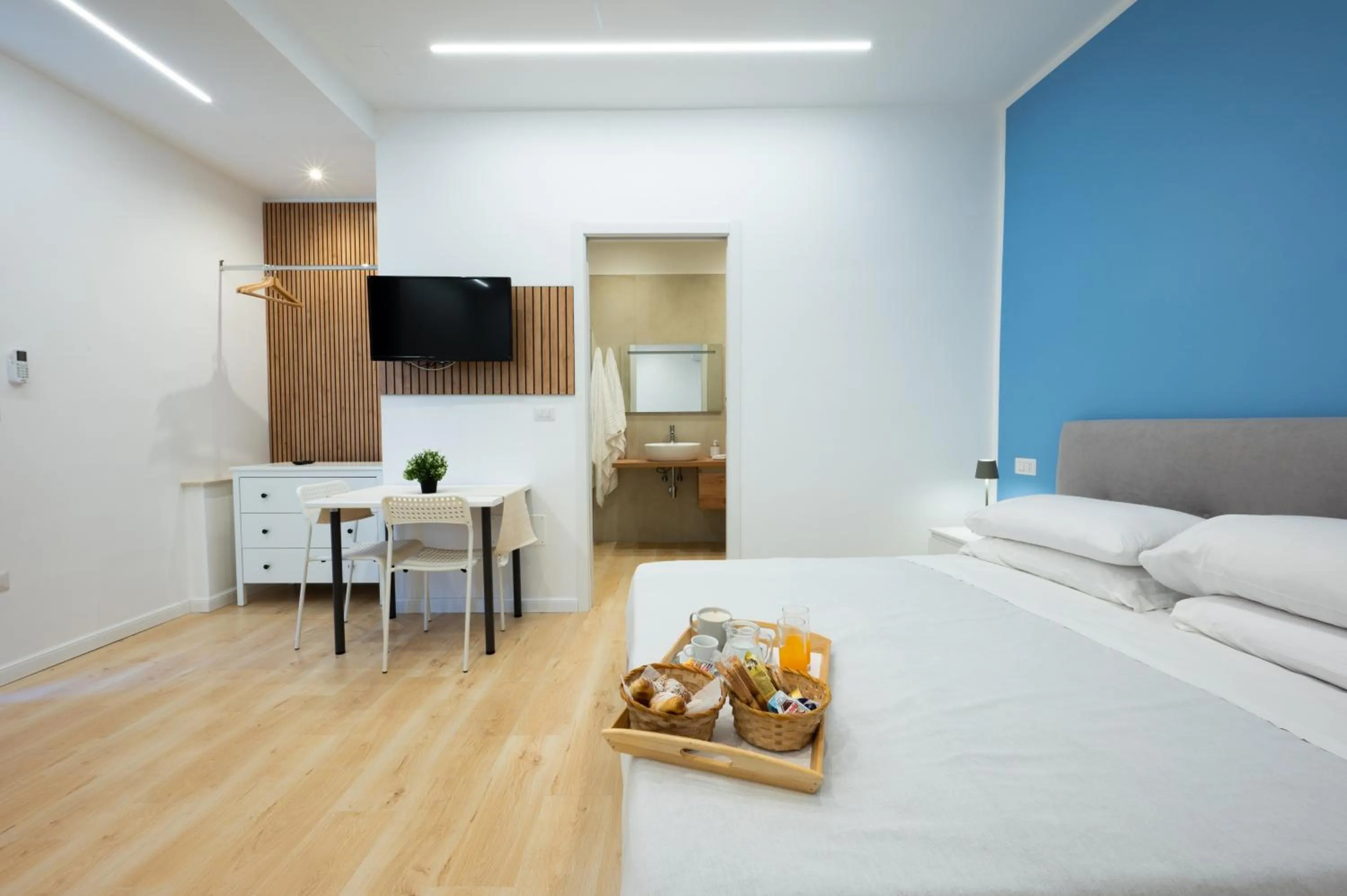 Seating area, Bed in B&B del Sole