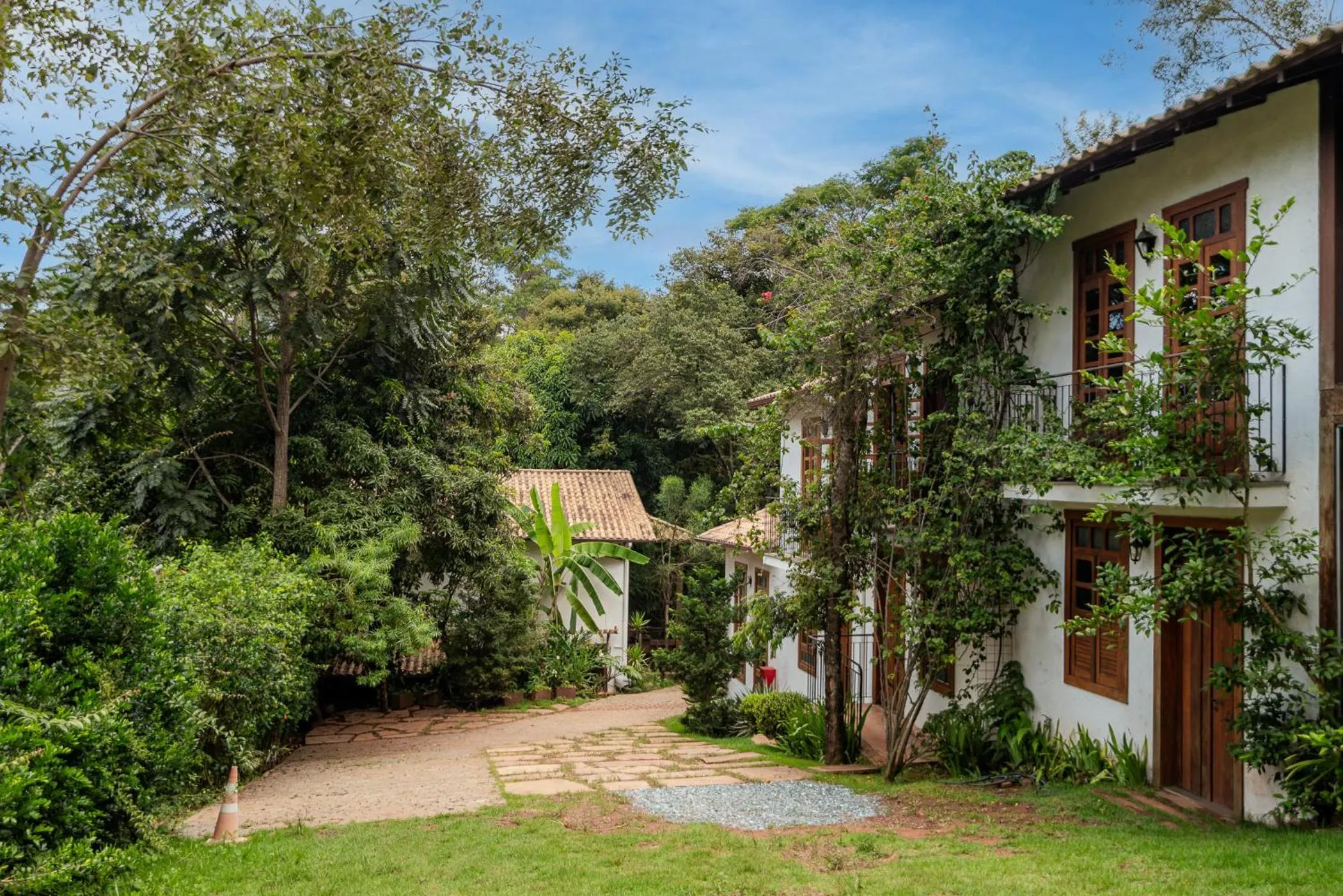 Parking in Villa Rica Pousada