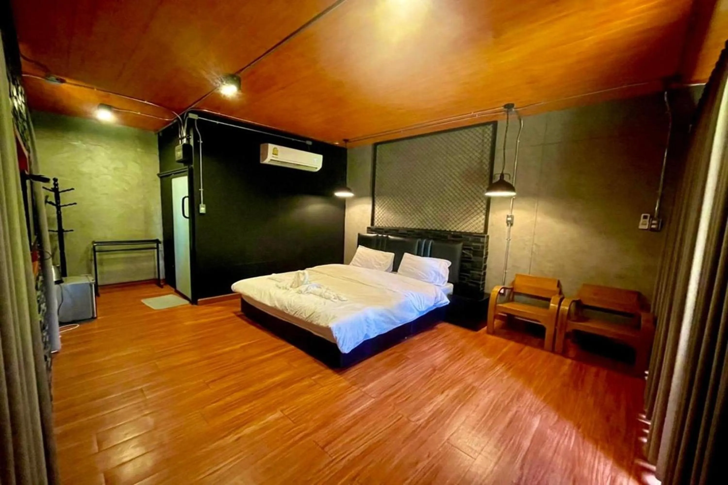 Bed in Forest Hill Resort