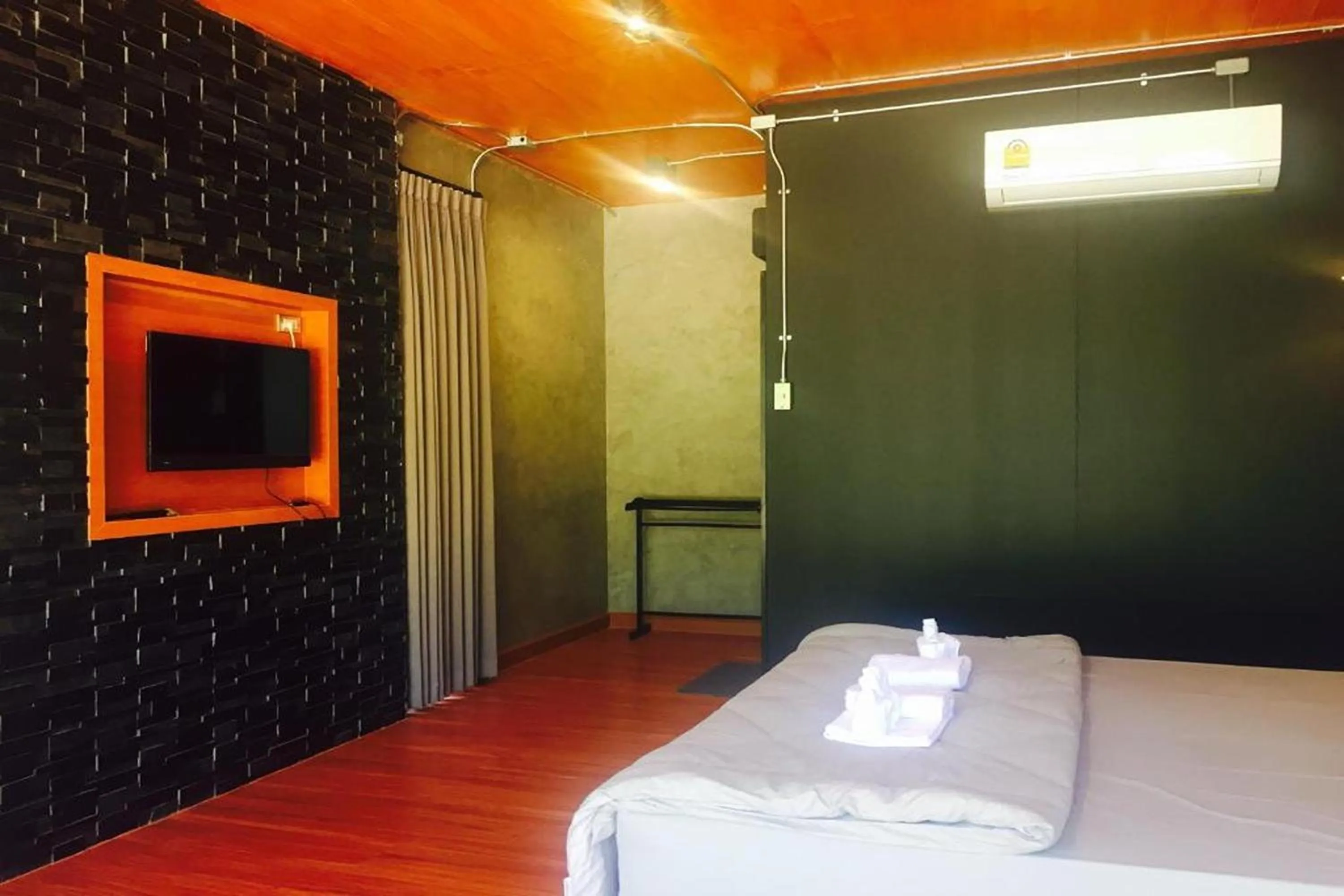 Area and facilities, Bed in Forest Hill Resort