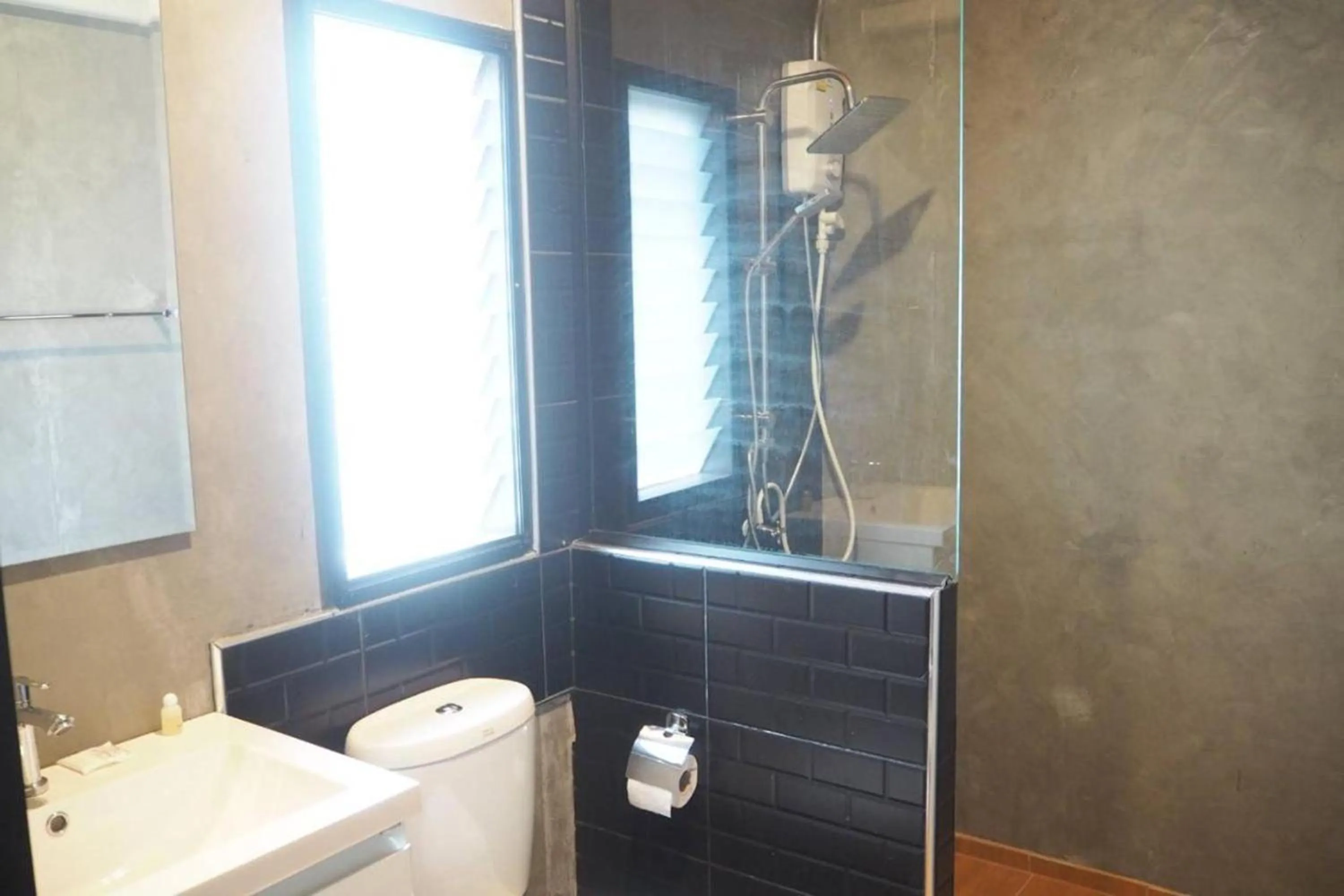 Bathroom in Forest Hill Resort