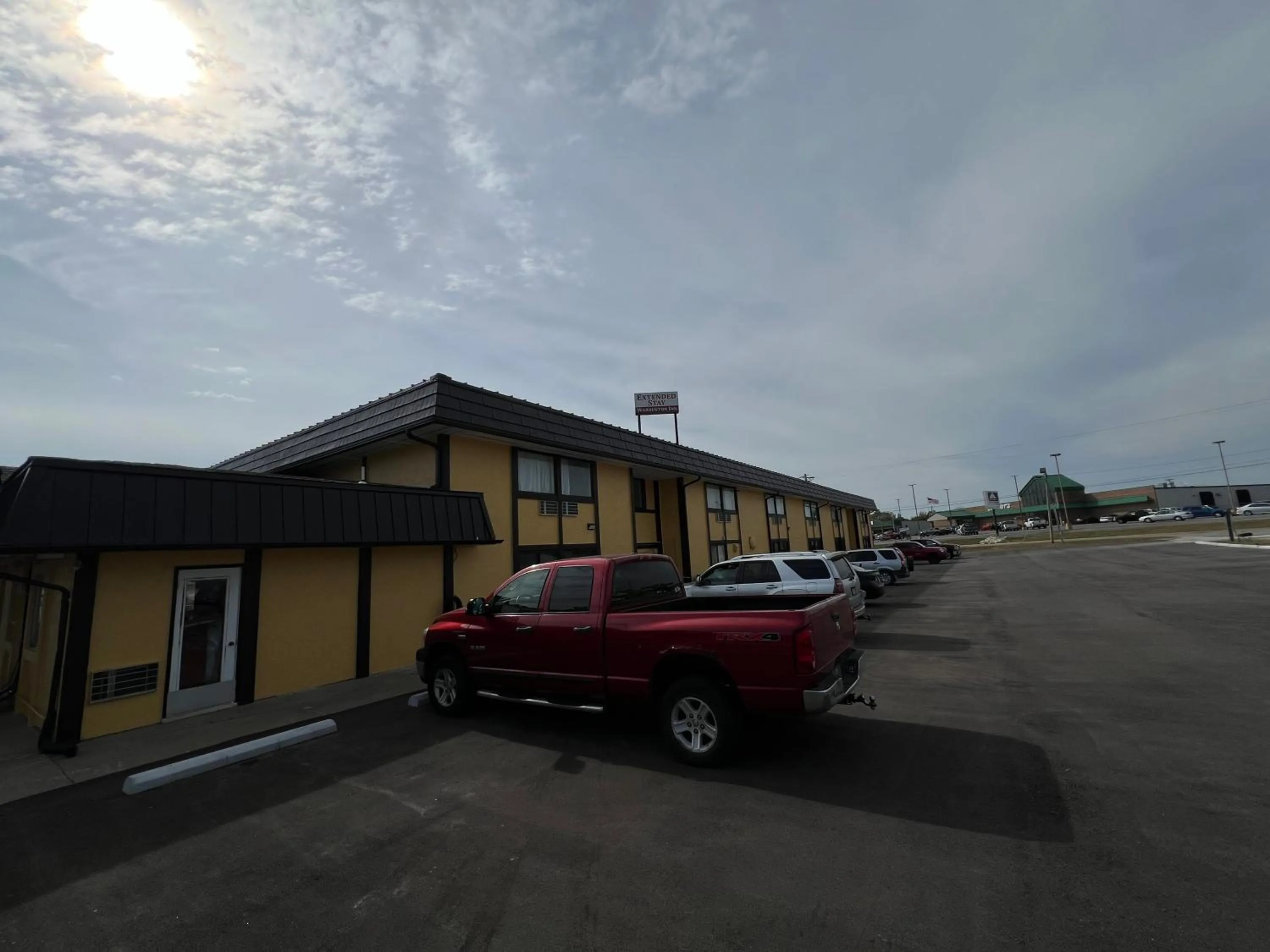 Property building in Extended Stay Warrenton Inn