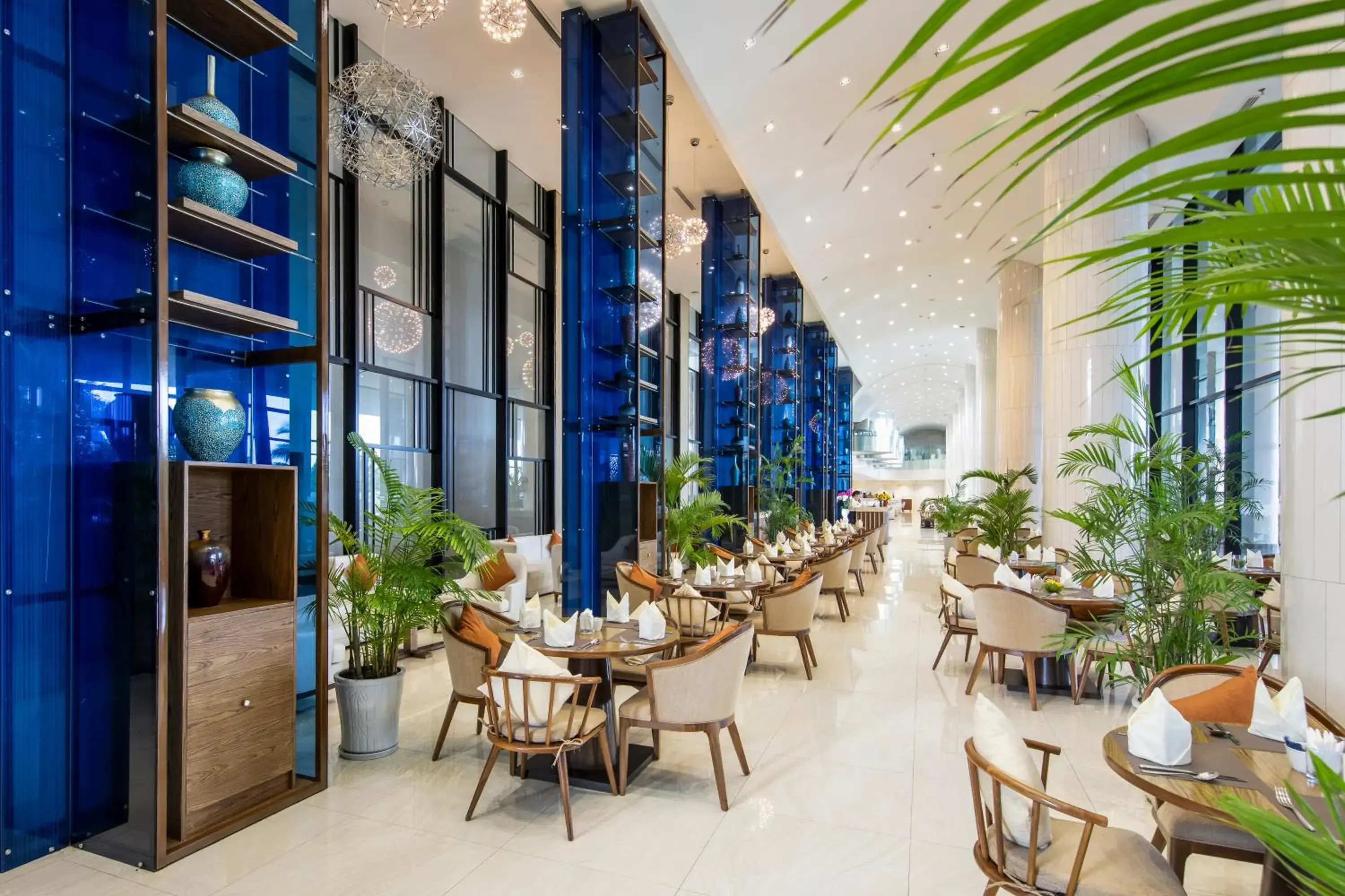 Restaurant/places to eat in FLC Grand Hotel Samson Restaurant/places to eat in FLC Grand Hotel Samson