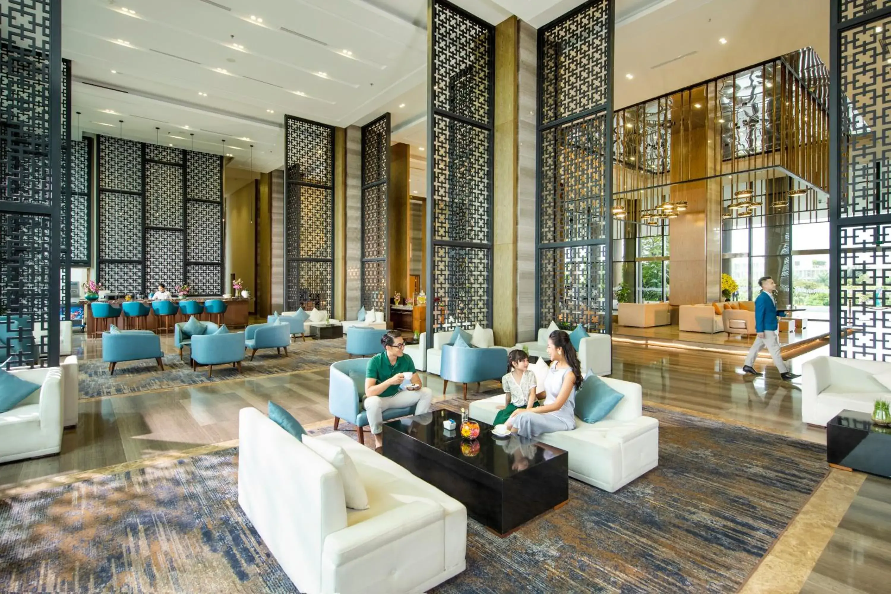 Lounge or bar in FLC Grand Hotel Samson Lounge or bar in FLC Grand Hotel Samson