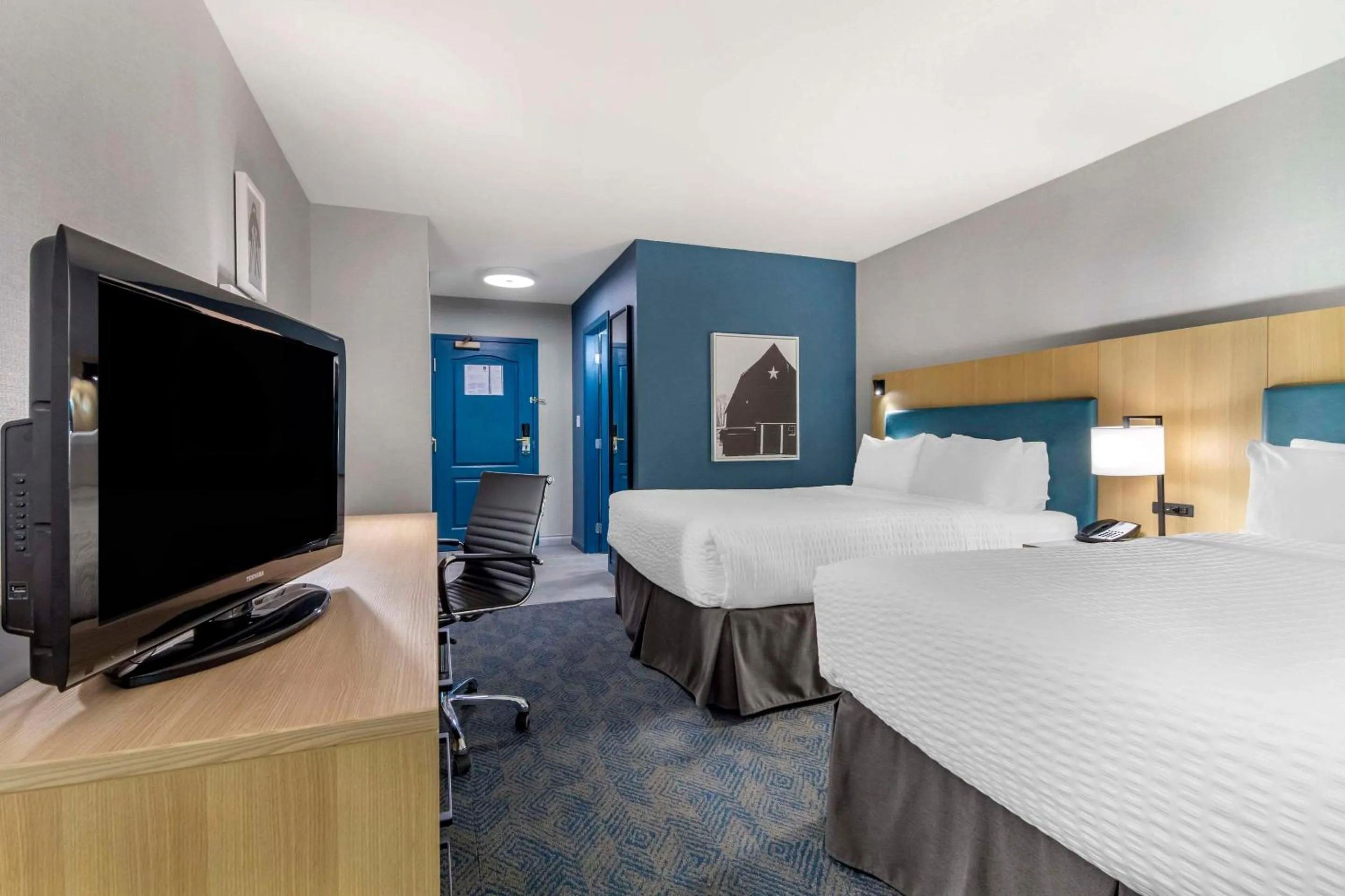 Bedroom, Bed in Clarion Hotel & Conference Centre