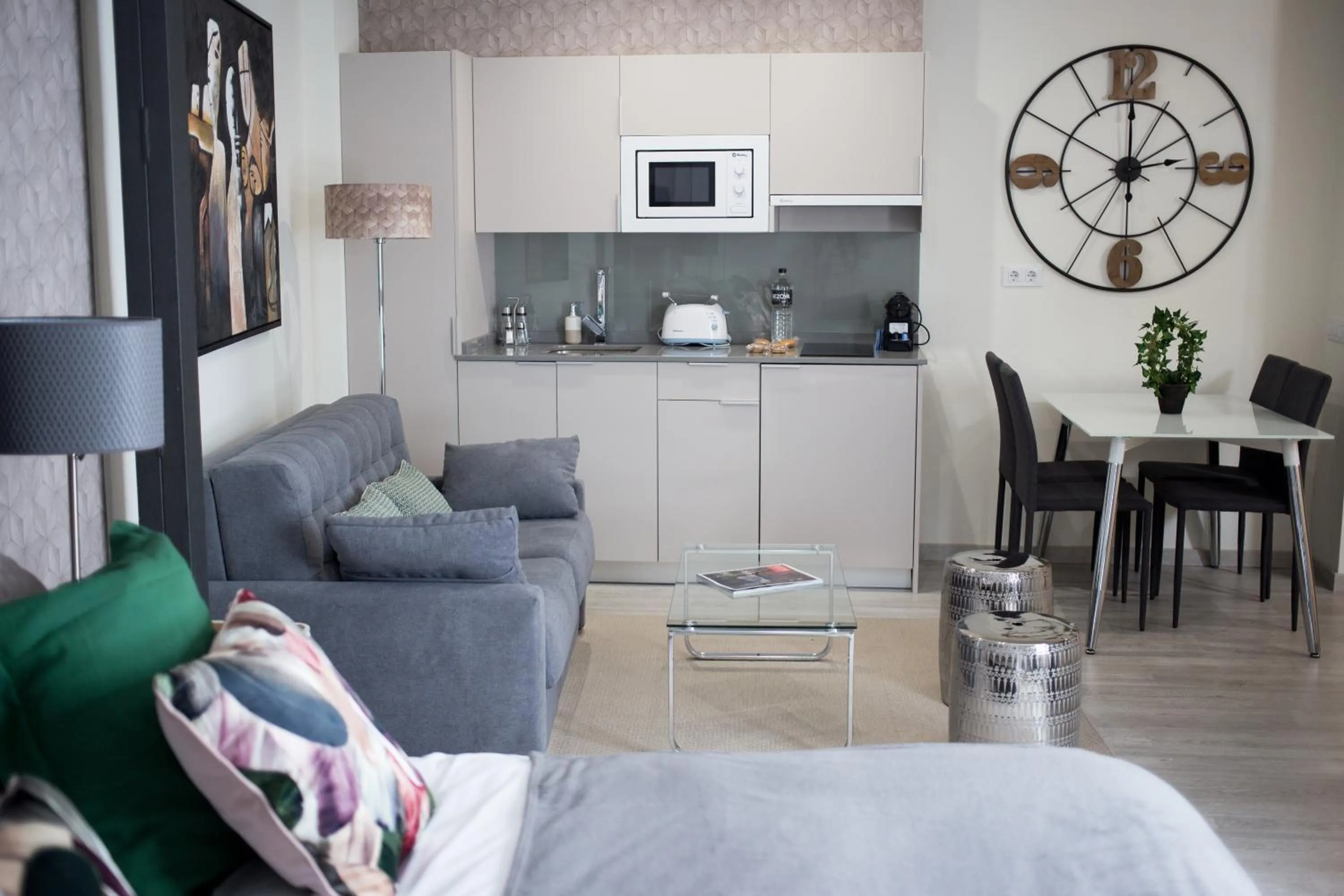 Coffee/tea facilities in Apartamentos Soho Boutique Museo