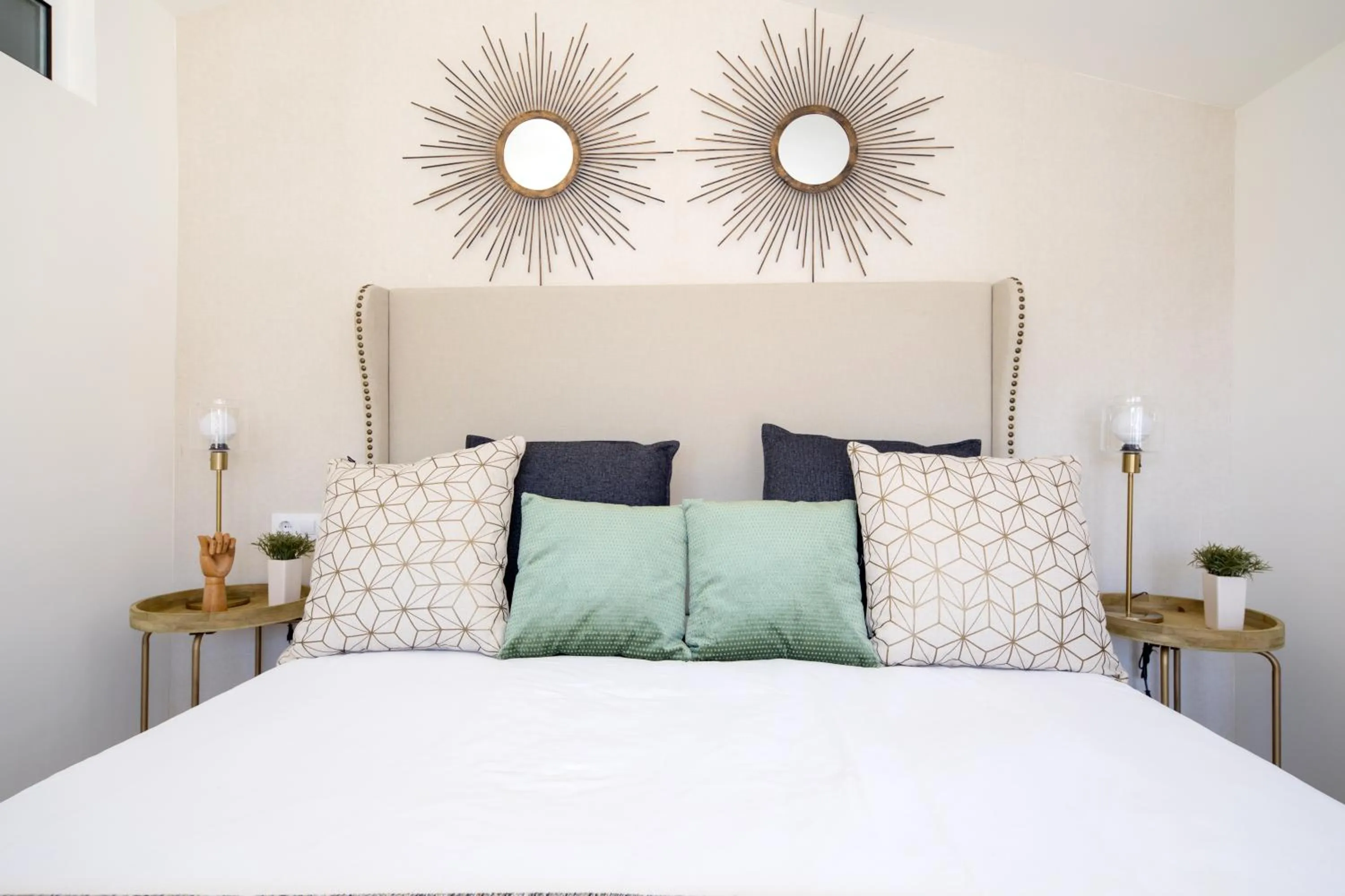 Bedroom, Bed in Apartamentos Soho Boutique Museo