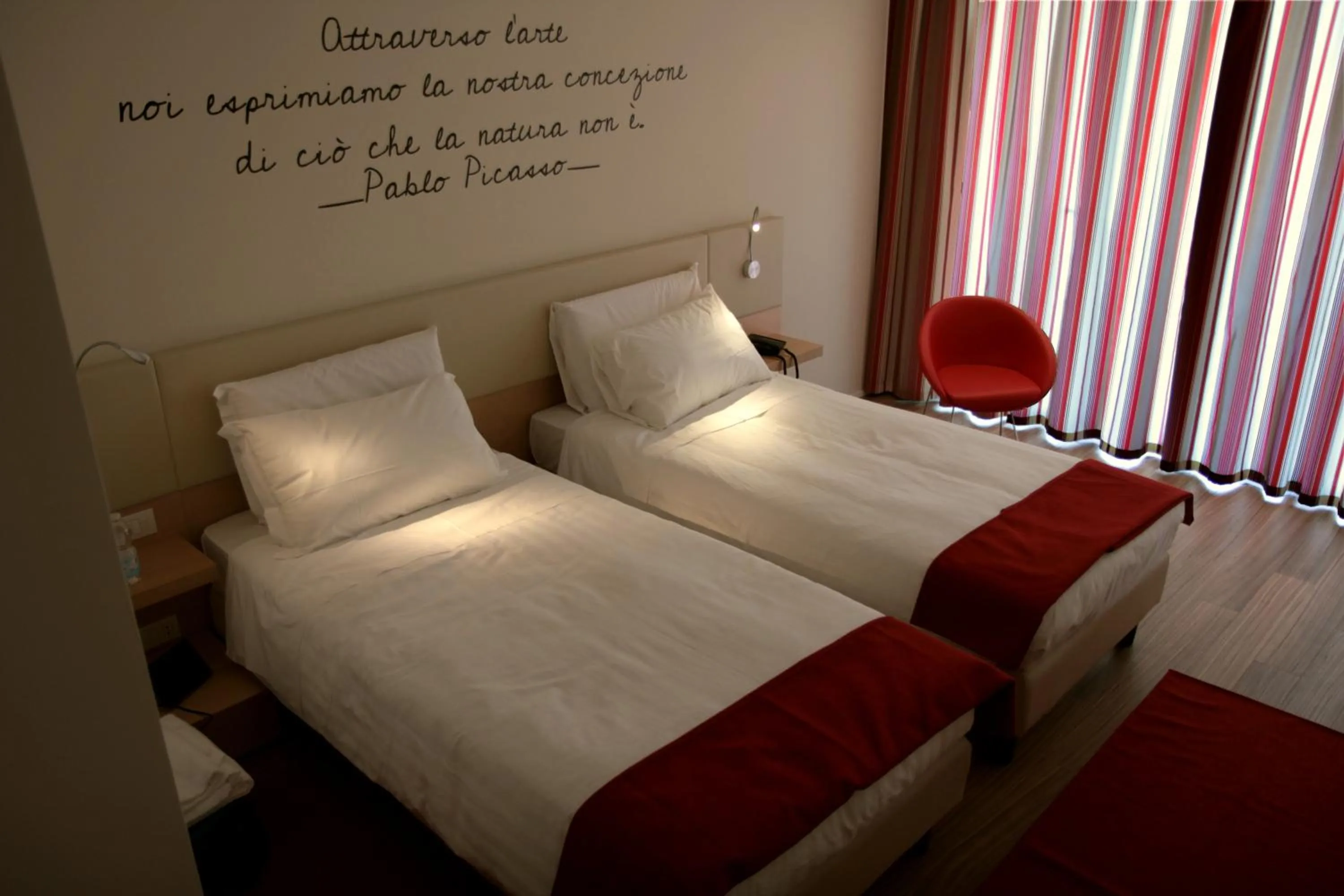 Bed in UNA HOTELS Le Terrazze Treviso Hotel & Residence