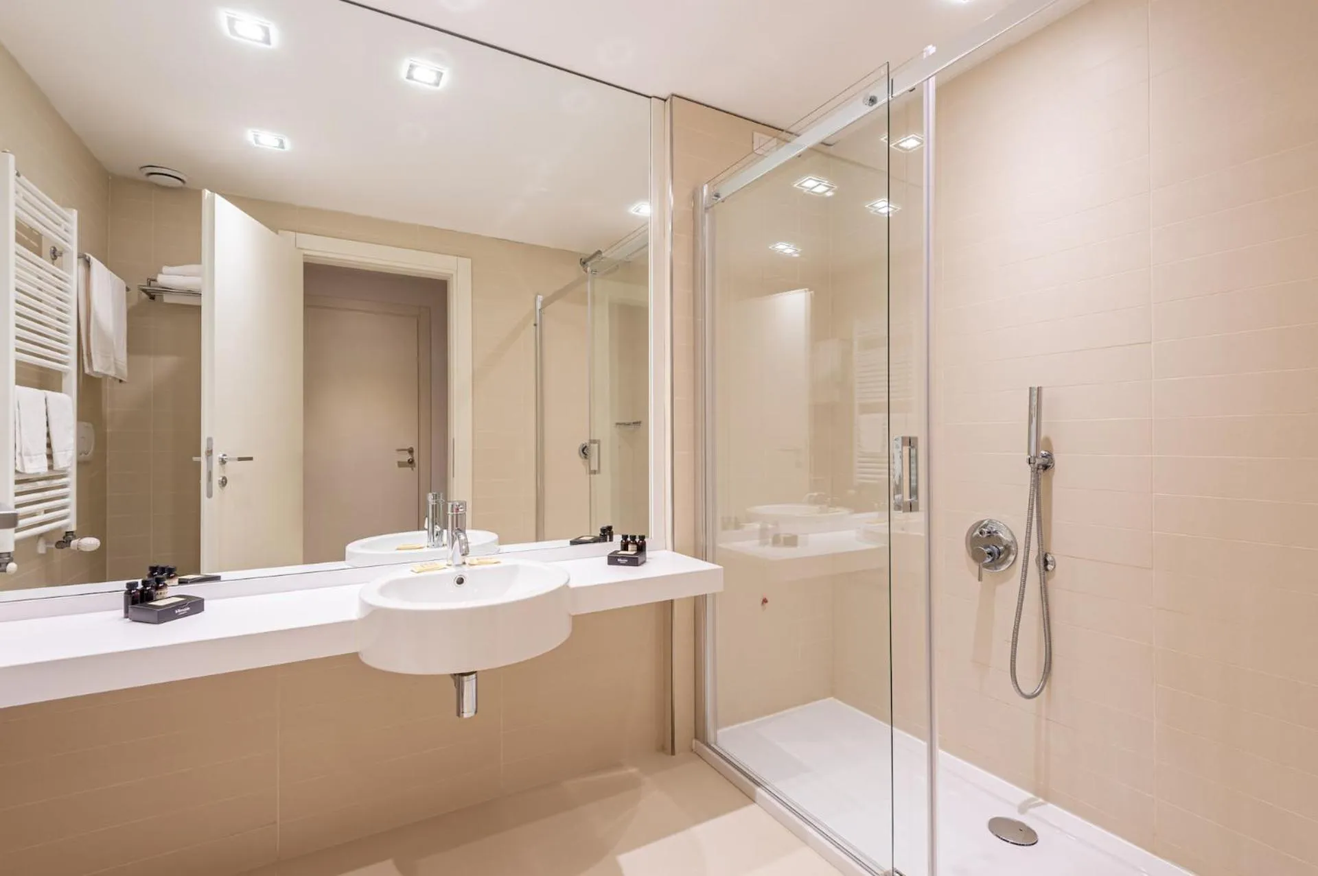 Shower in UNA HOTELS Le Terrazze Treviso Hotel & Residence