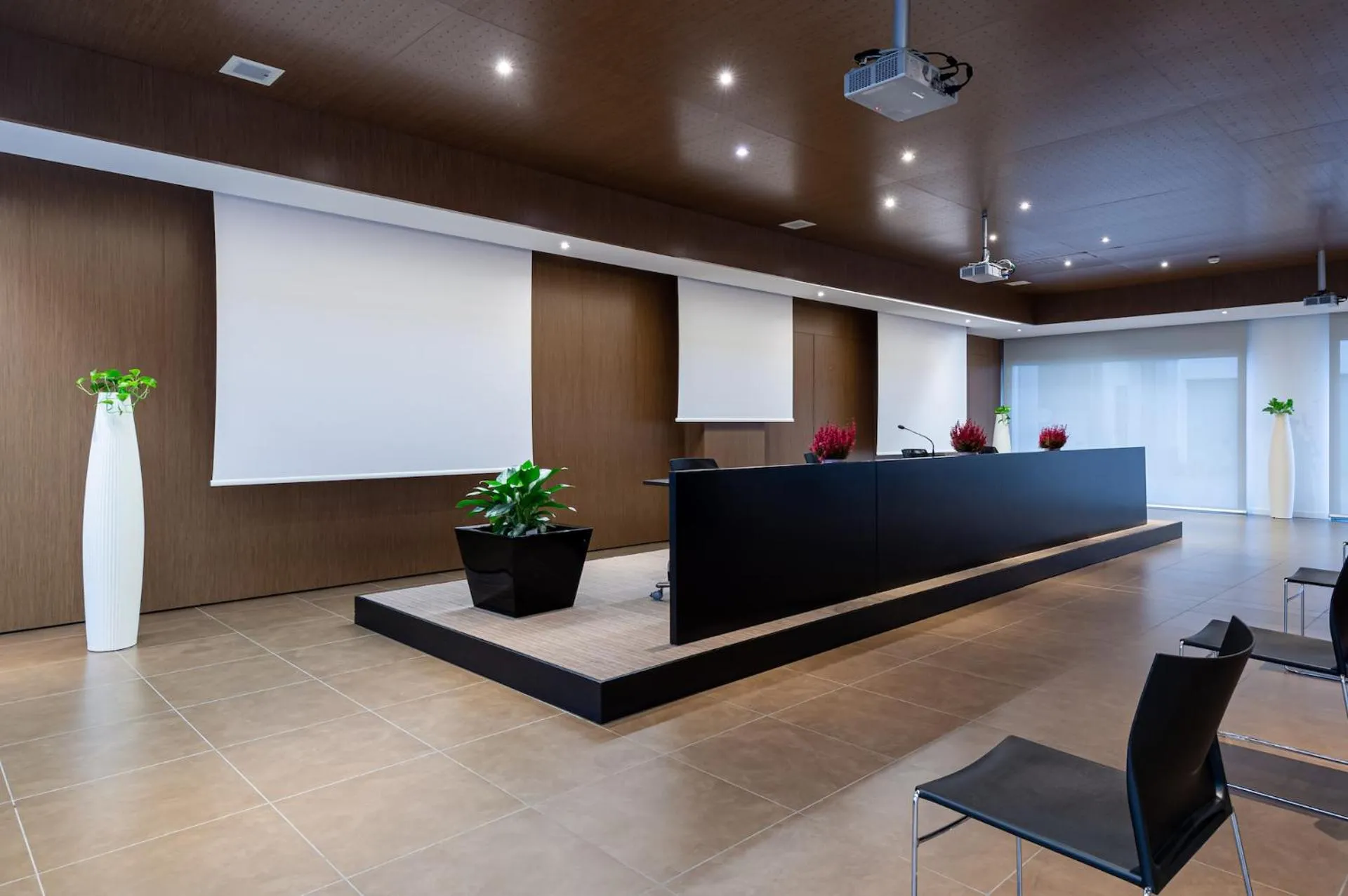 Meeting/conference room in UNA HOTELS Le Terrazze Treviso Hotel & Residence