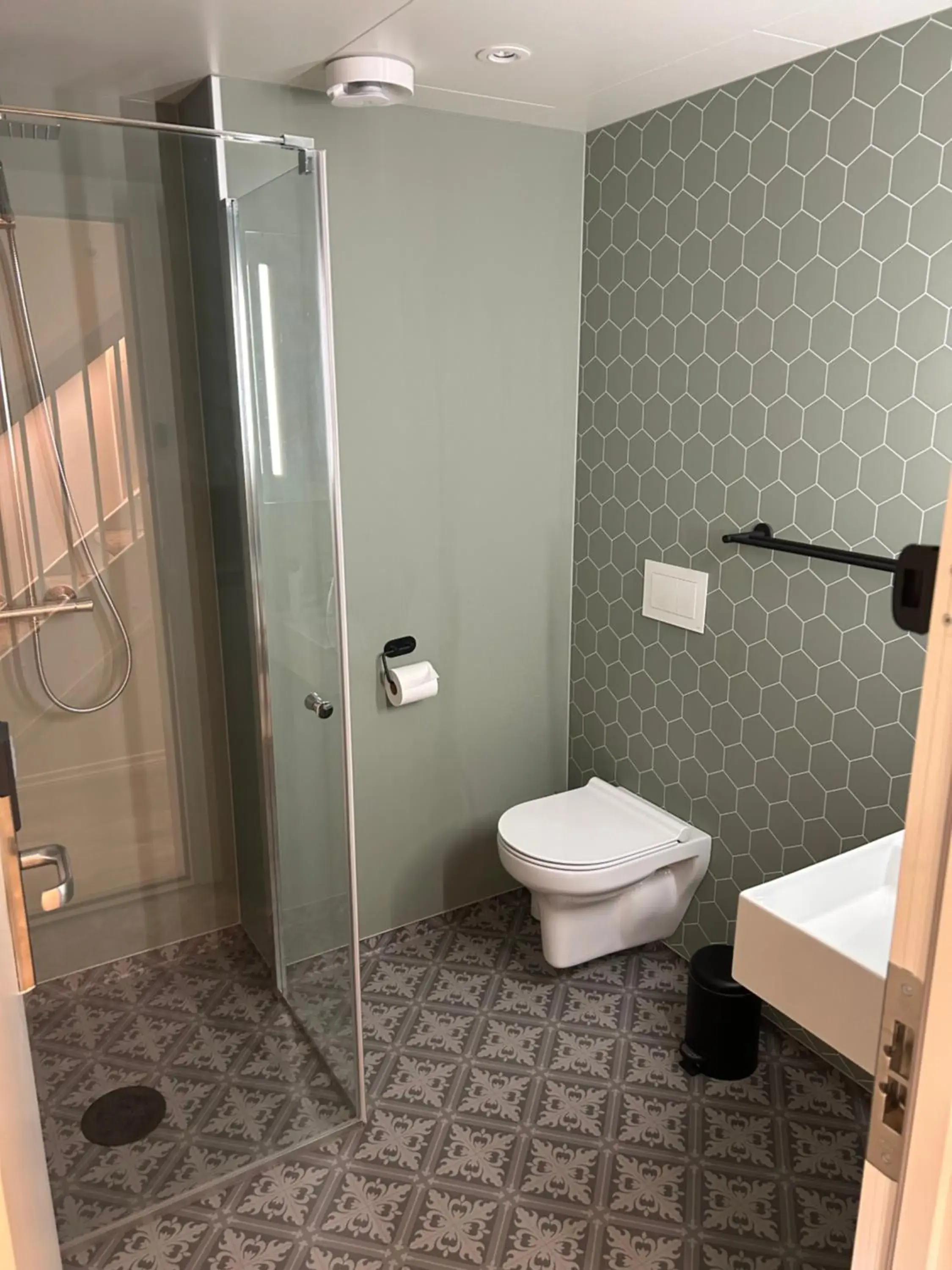 Double Room with Shared Bathroom in Finsnes Gaard Double Room with Shared Bathroom in Finsnes Gaard