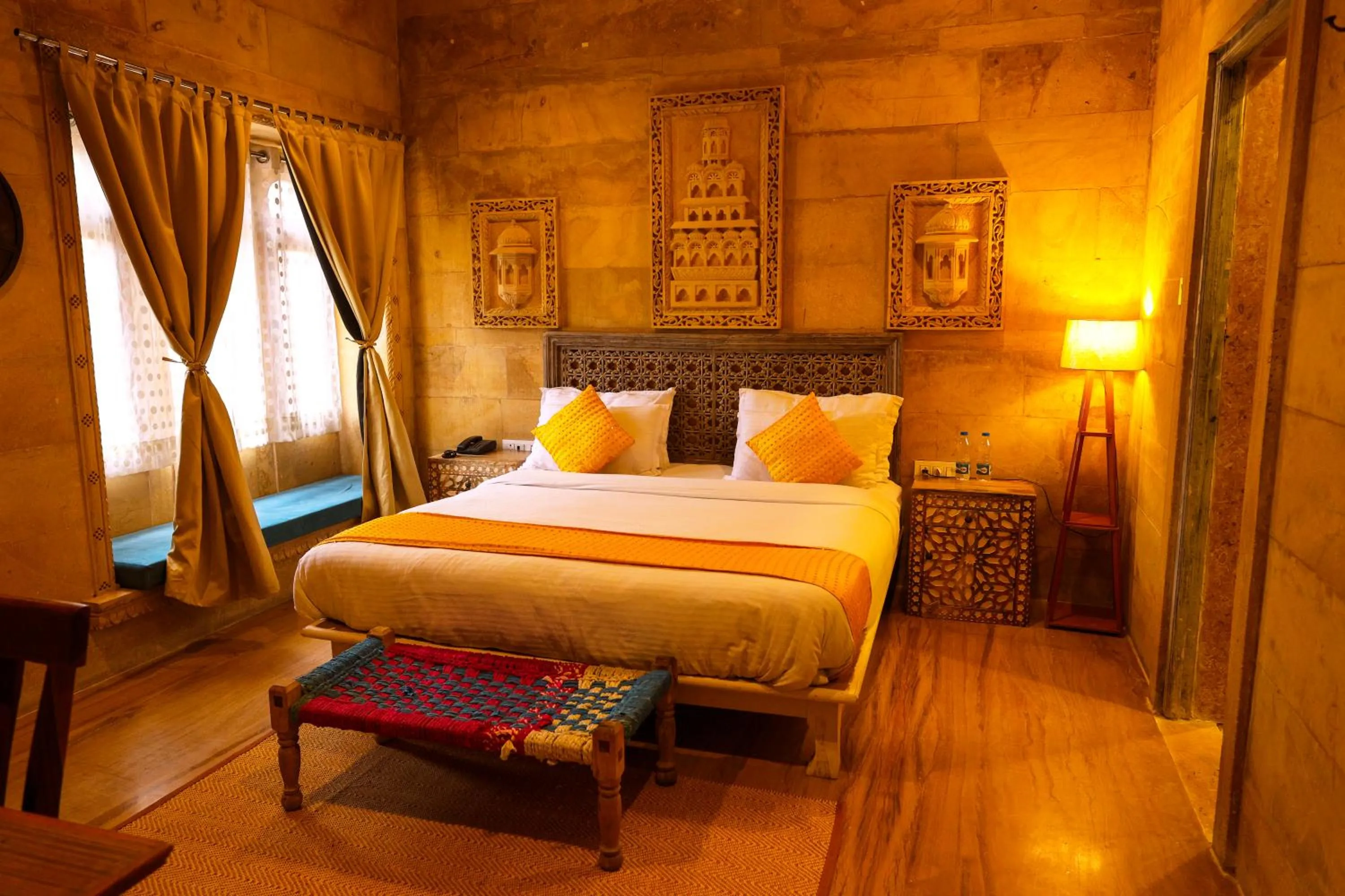 Photo of the whole room, Bed in Garh Meera - A Sensational Boutique Hotel