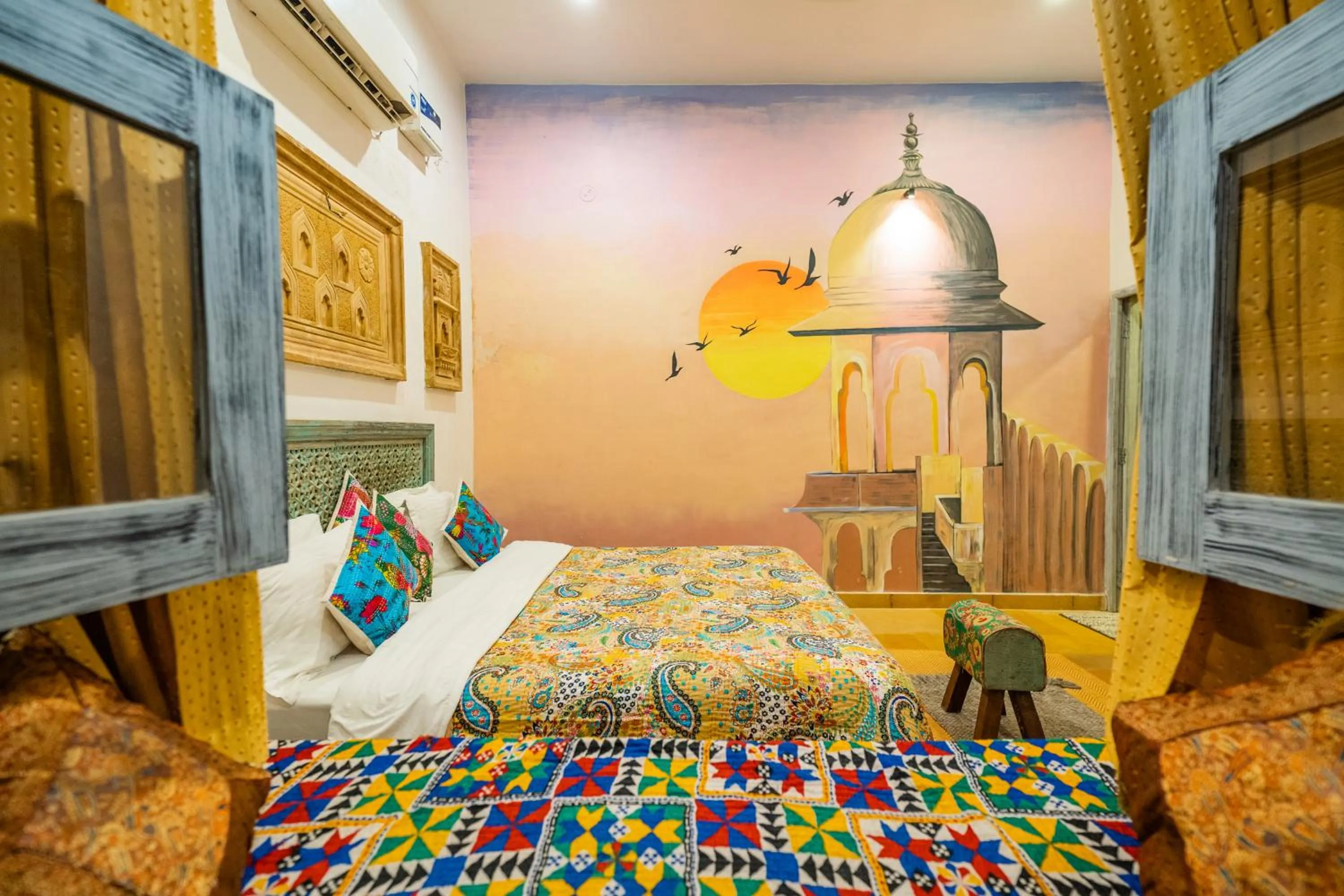 Bed in Garh Meera - A Sensational Boutique Hotel