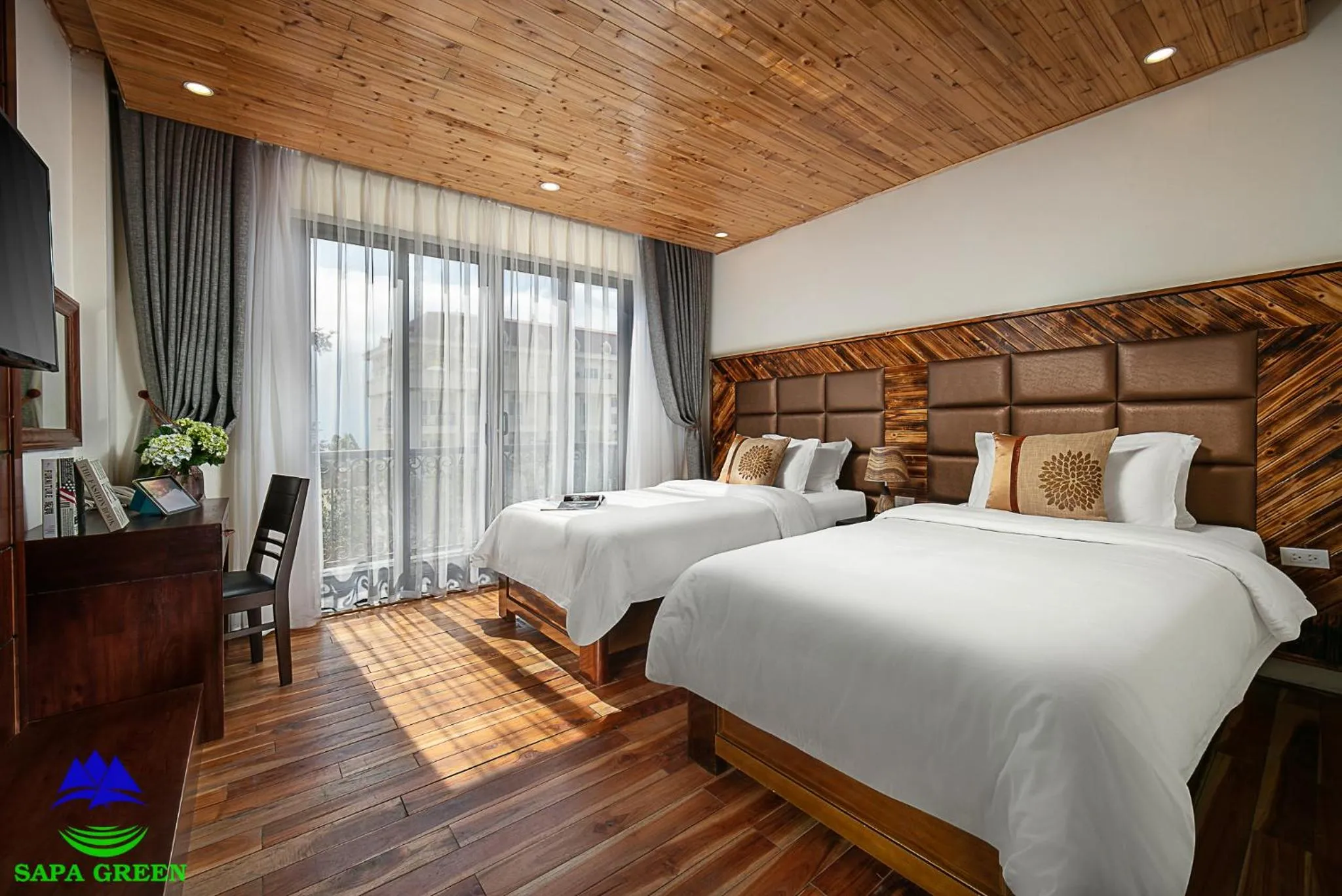 Photo of the whole room, Bed in Sapa Green Hotel