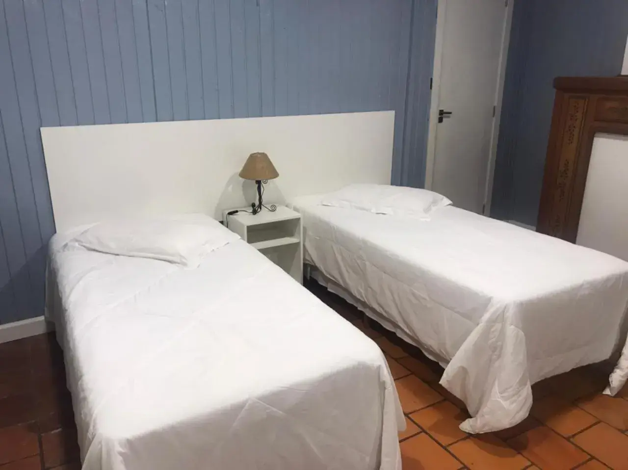 Family Suite in Apartamentos Sulla Collina Centro de Gramado localizado próximo da rua Coberta Family Suite in Apartamentos Sulla Collina Centro de Gramado localizado próximo da rua Coberta