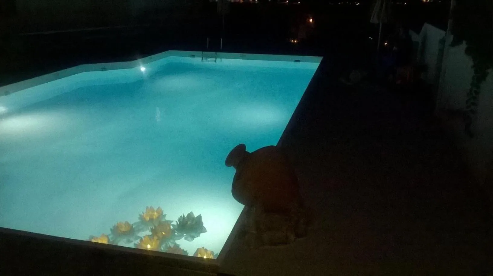 Swimming pool in Scorpios Hotel & Suites