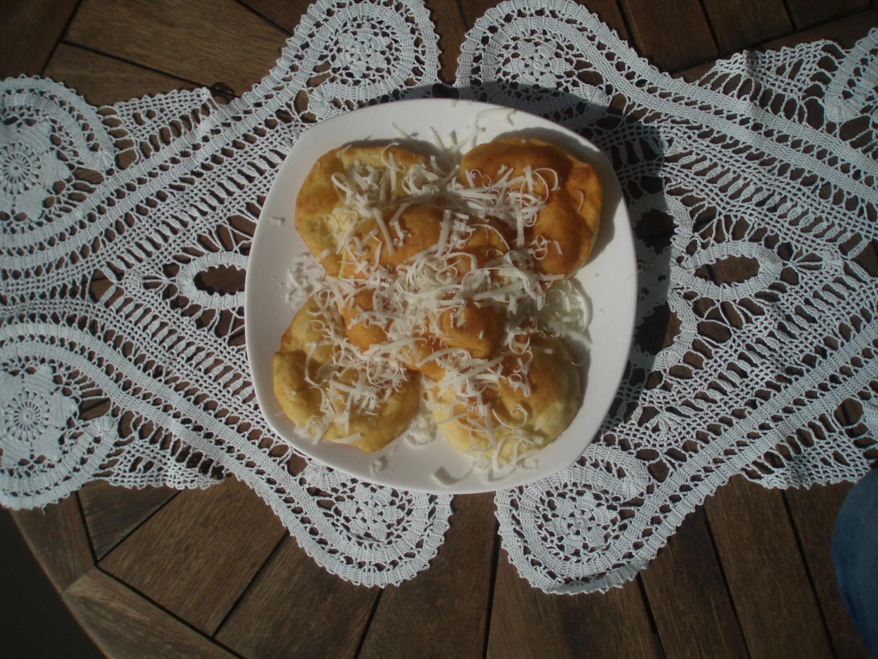 Breakfast in Scorpios Hotel & Suites