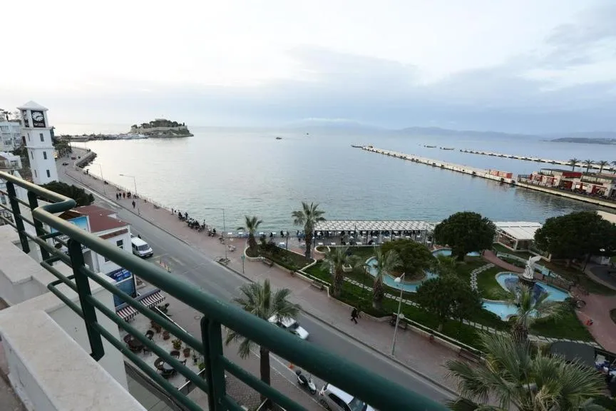 Balcony/Terrace in Kayhanbey Hotel