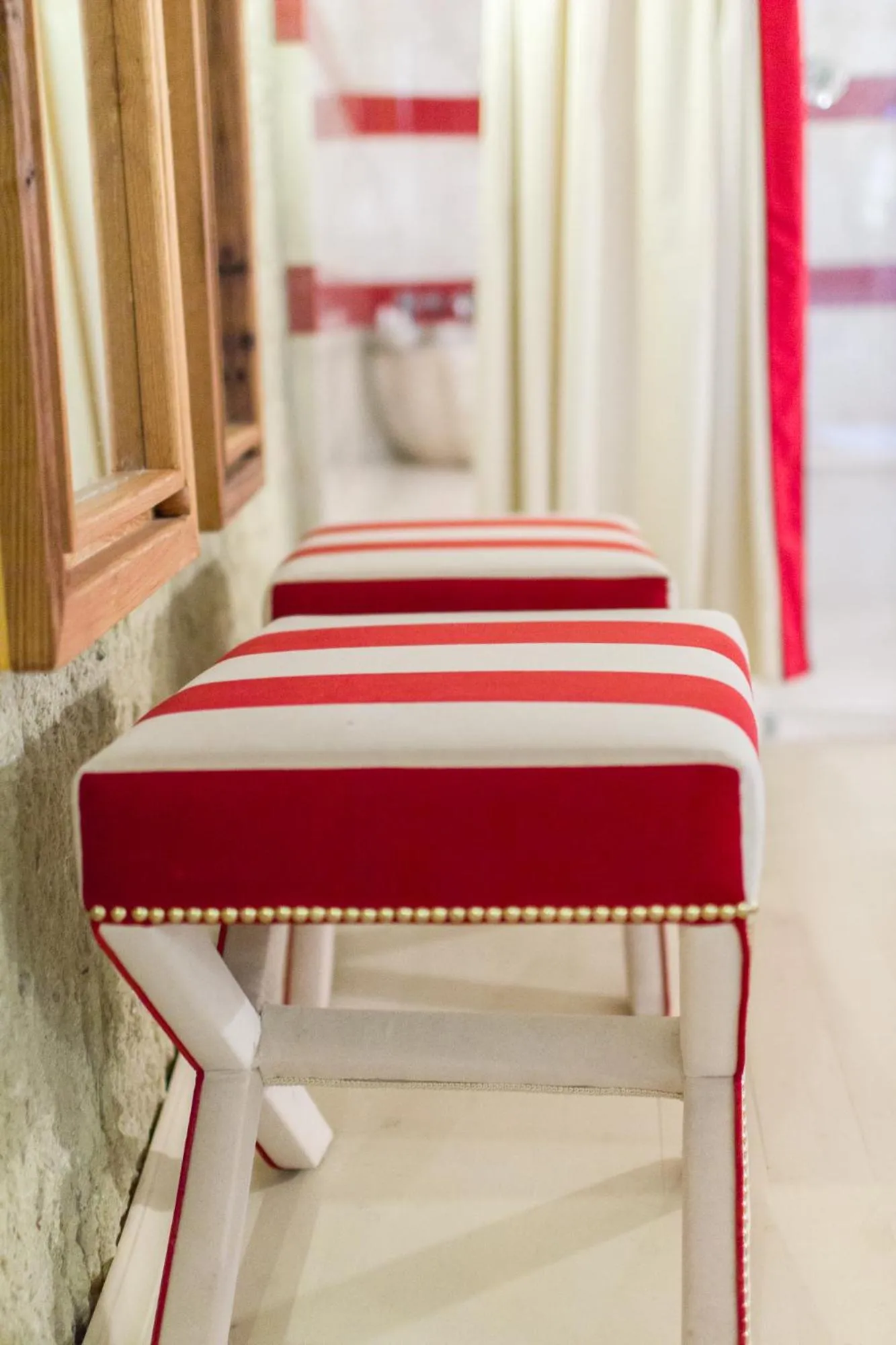 Decorative detail, Bed in Hezen Cave Hotel