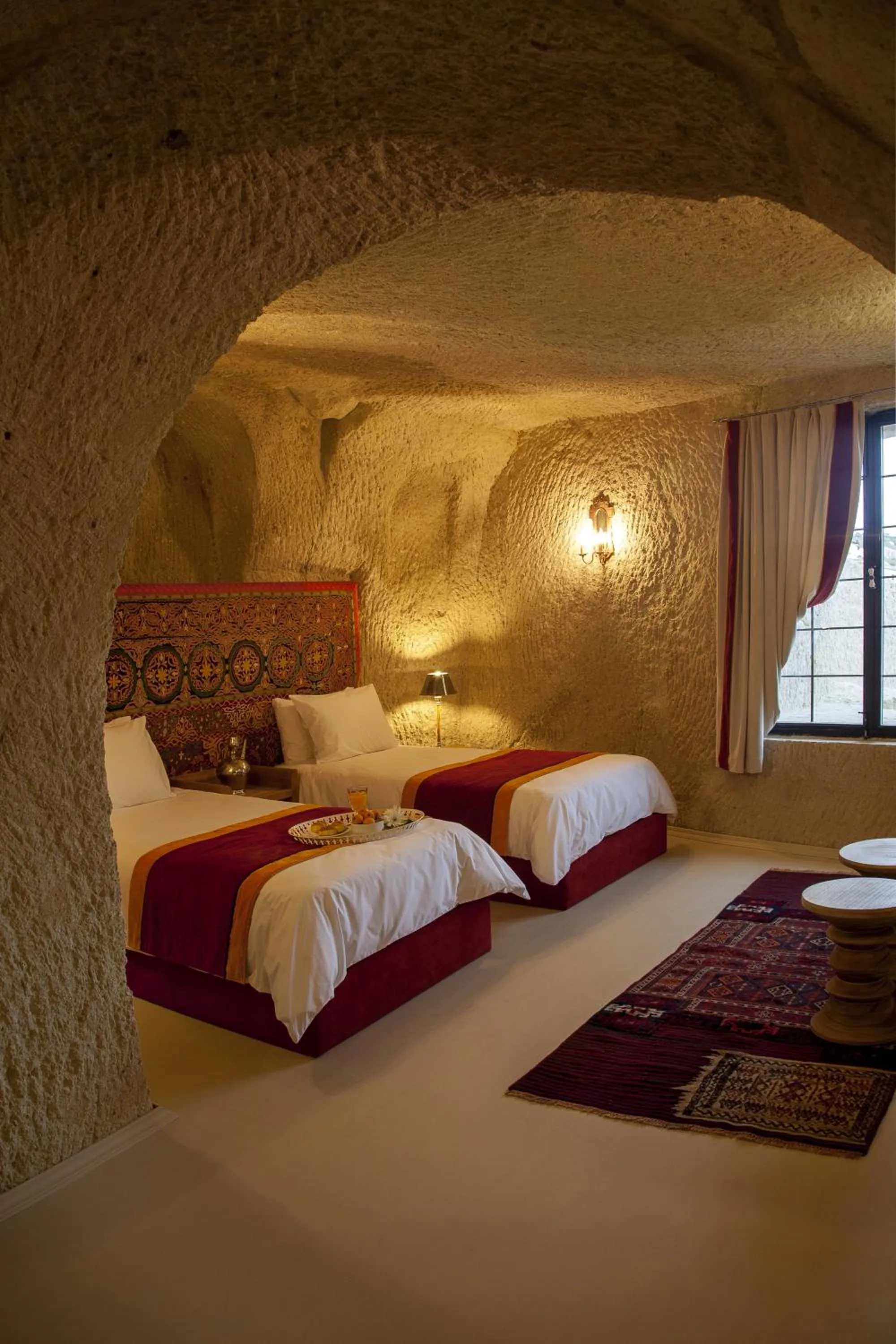 Bed in Hezen Cave Hotel