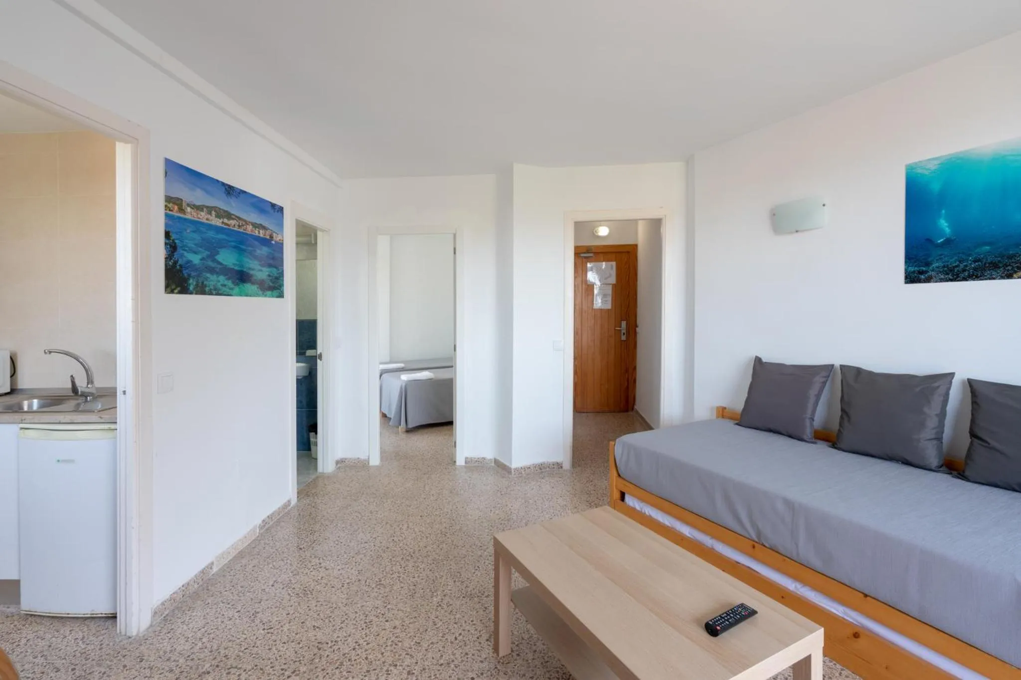 Magalluf Playa Apartments - Adults Only
