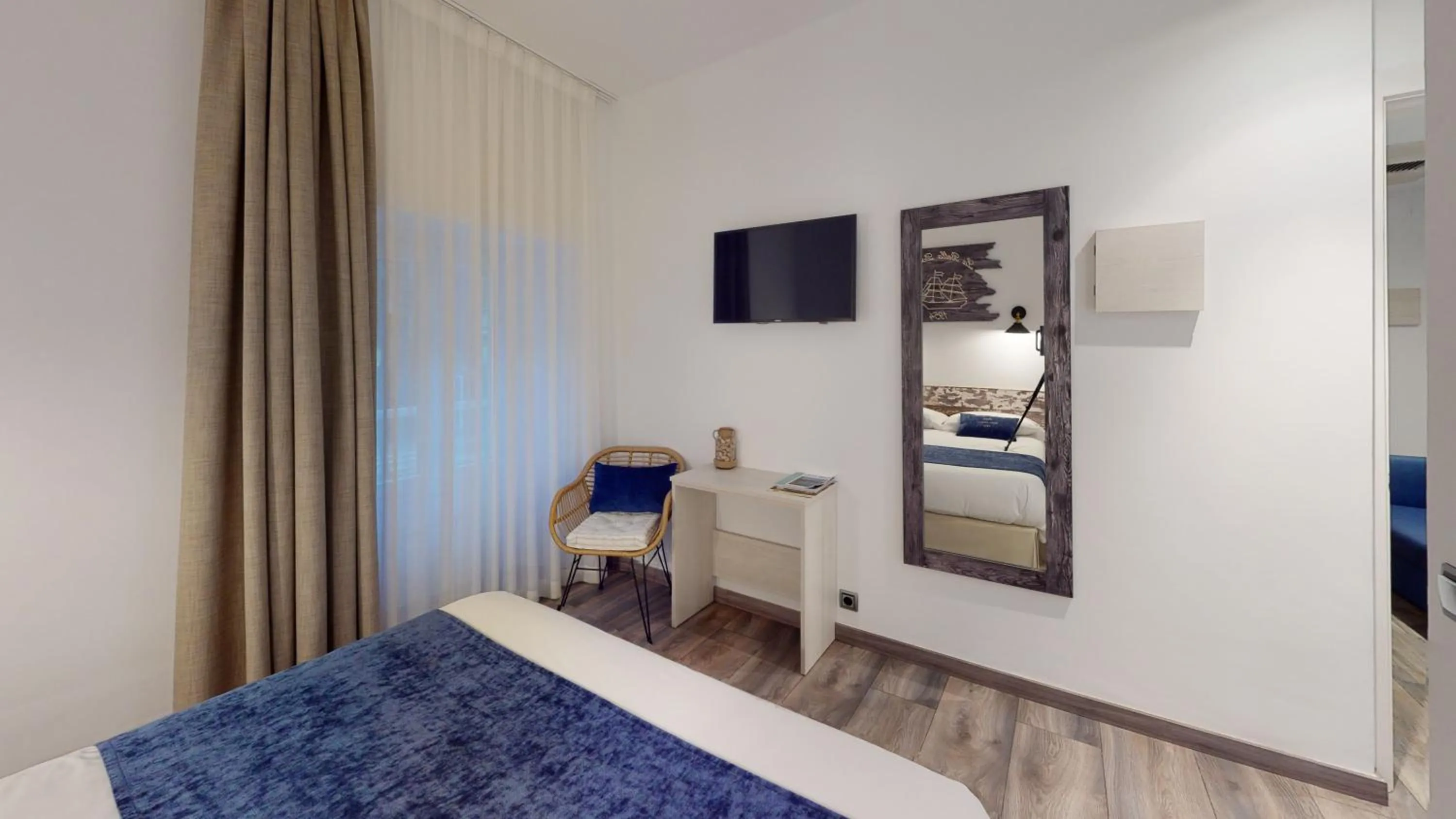 Bed in Hotel Bella Dolores