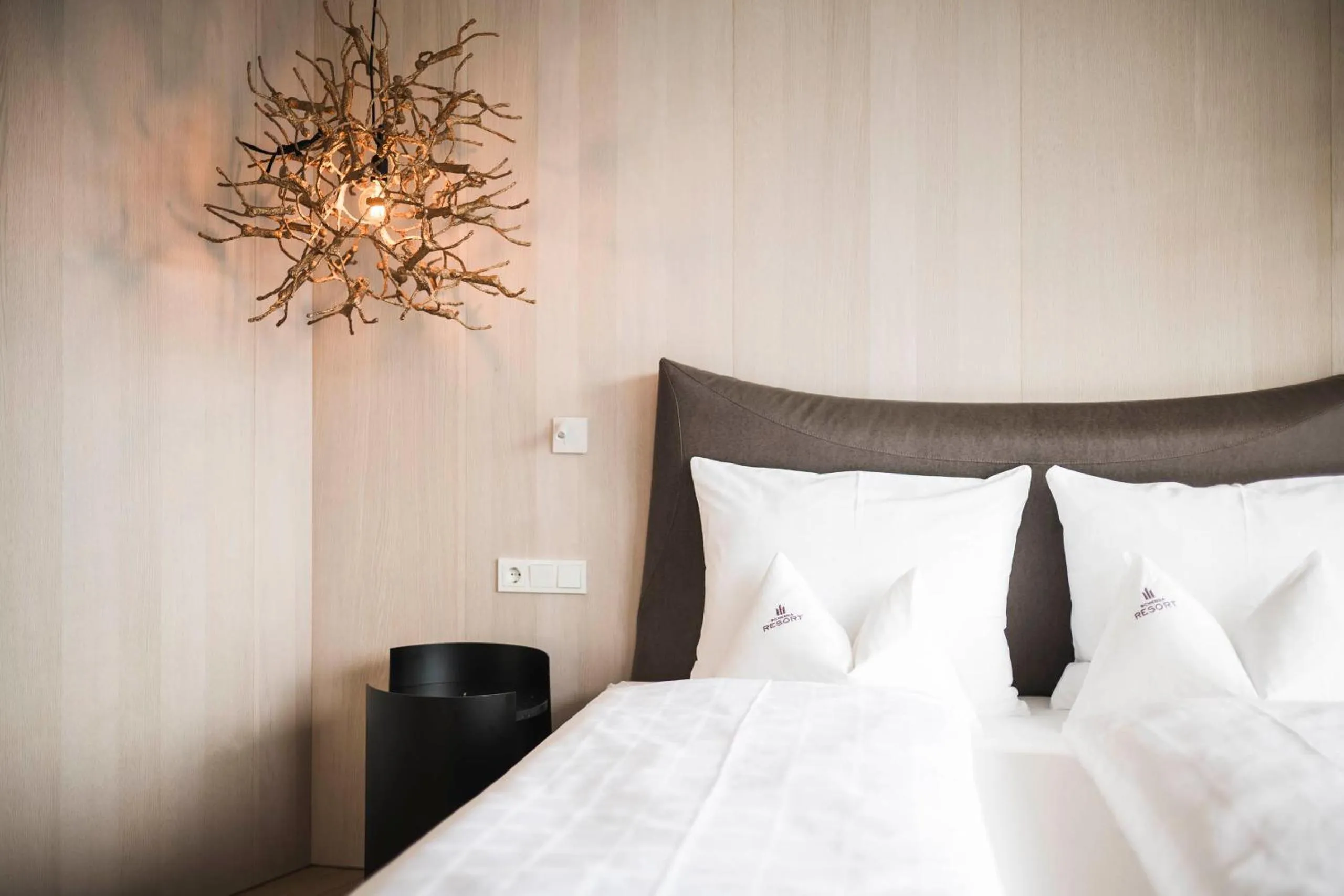 Bed in Schenna Resort