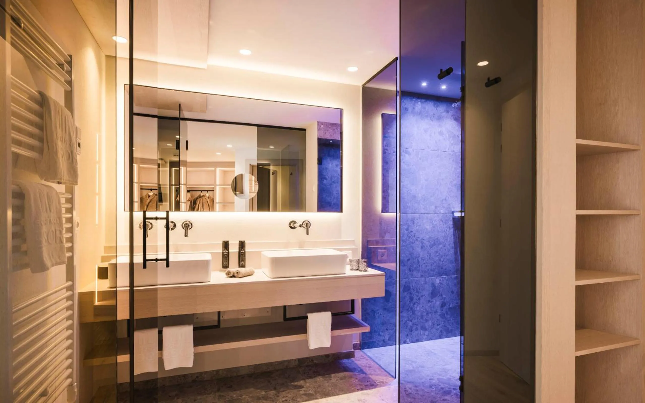 Bathroom in Schenna Resort