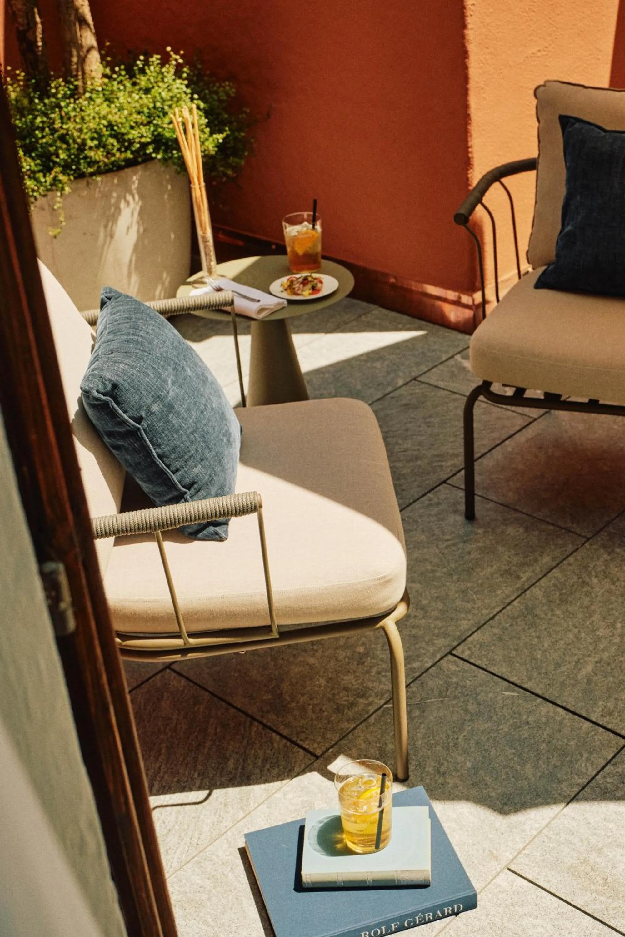 Balcony/Terrace in Vista Lakefront Boutique Hotel