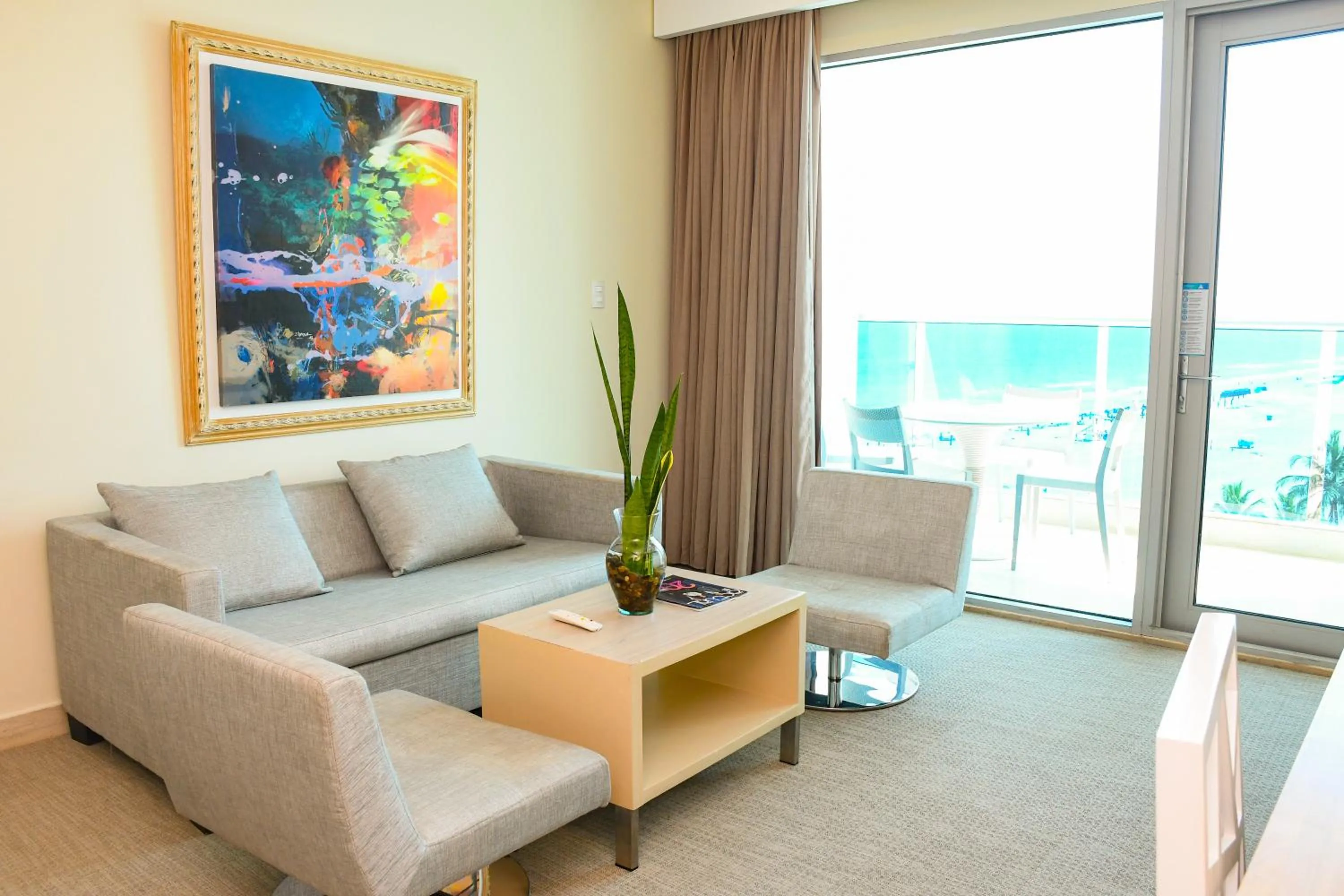 Las Americas Torre Del Mar