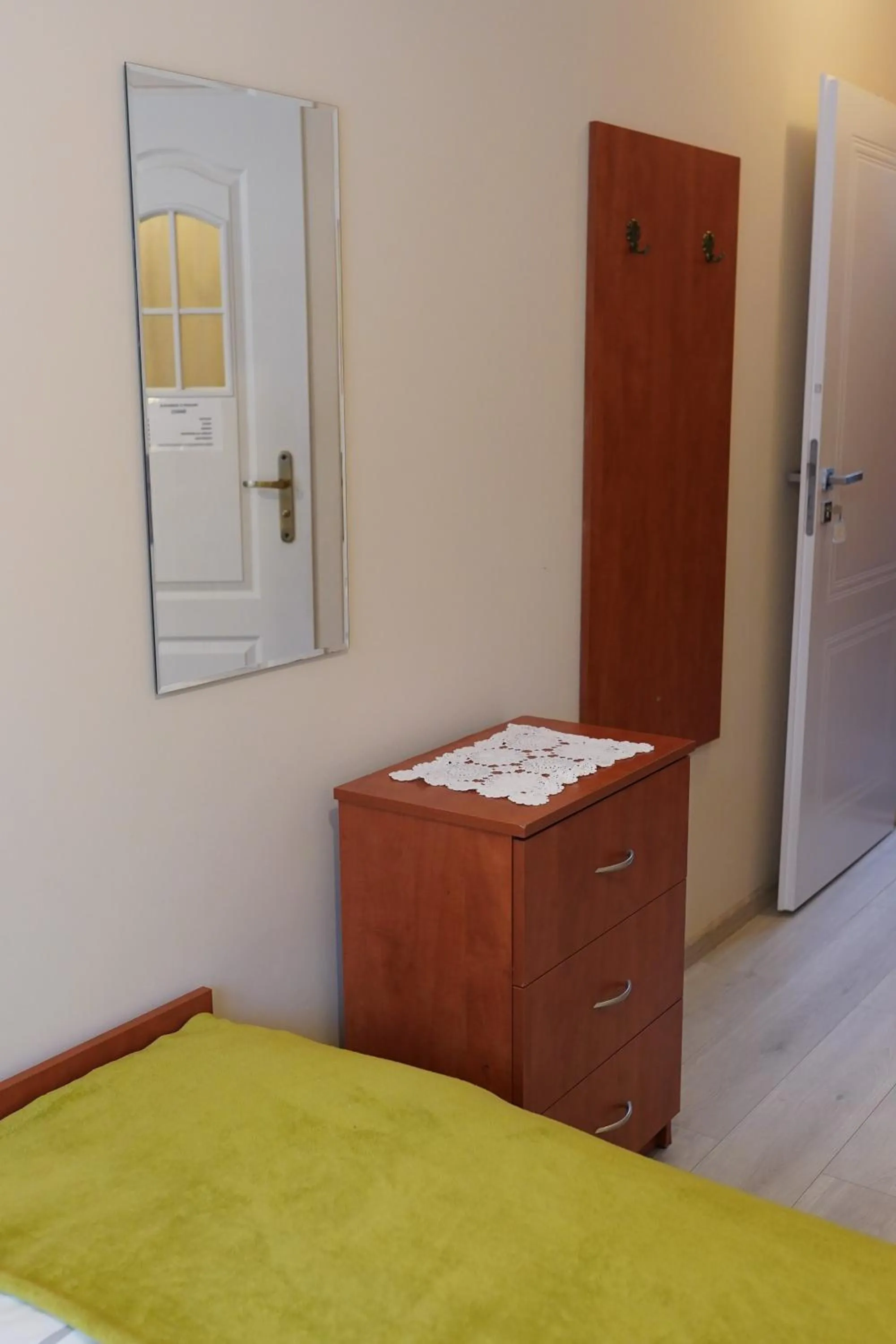 Photo of the whole room, Bed in Willa Wisełka