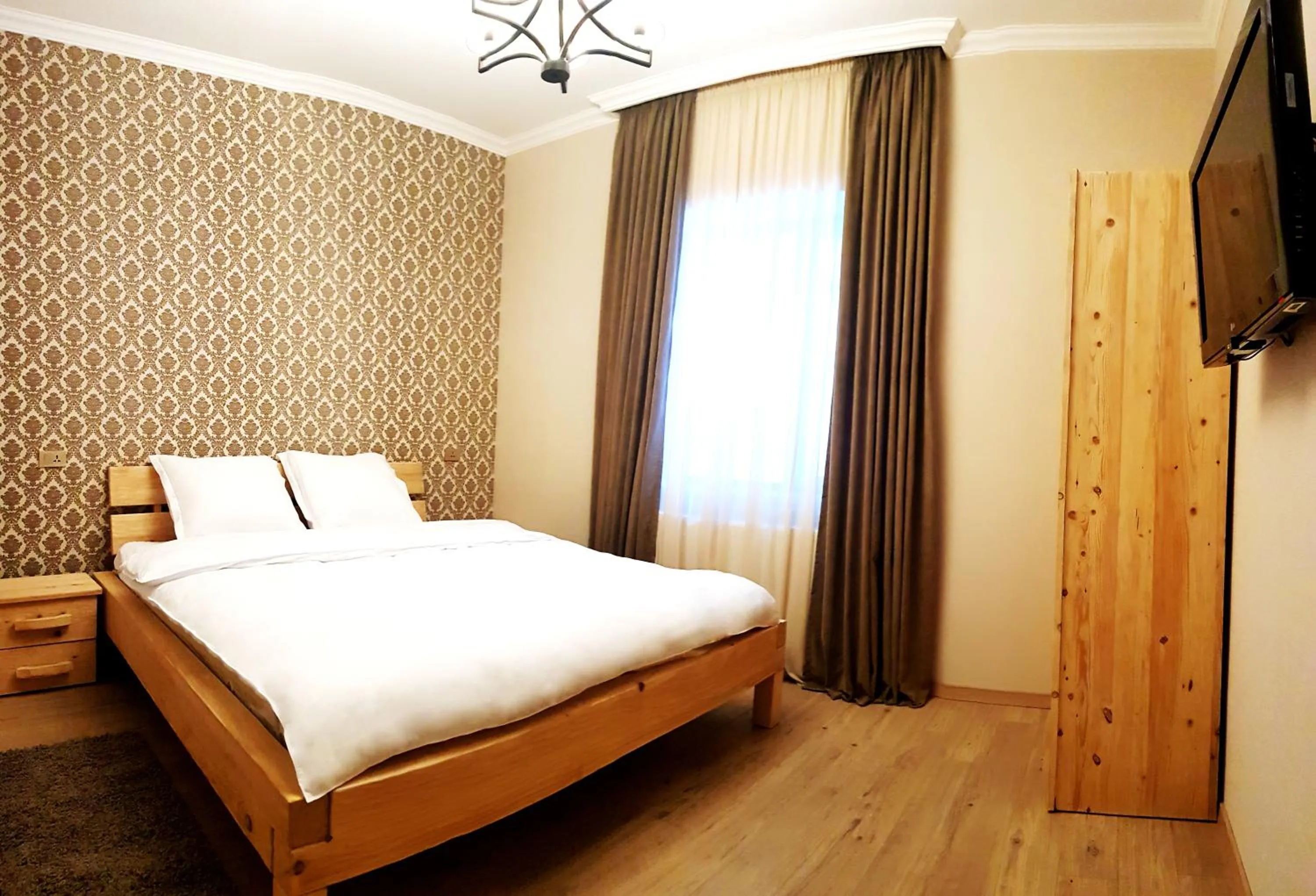 Bed in Cozy Hotel Kazbegi