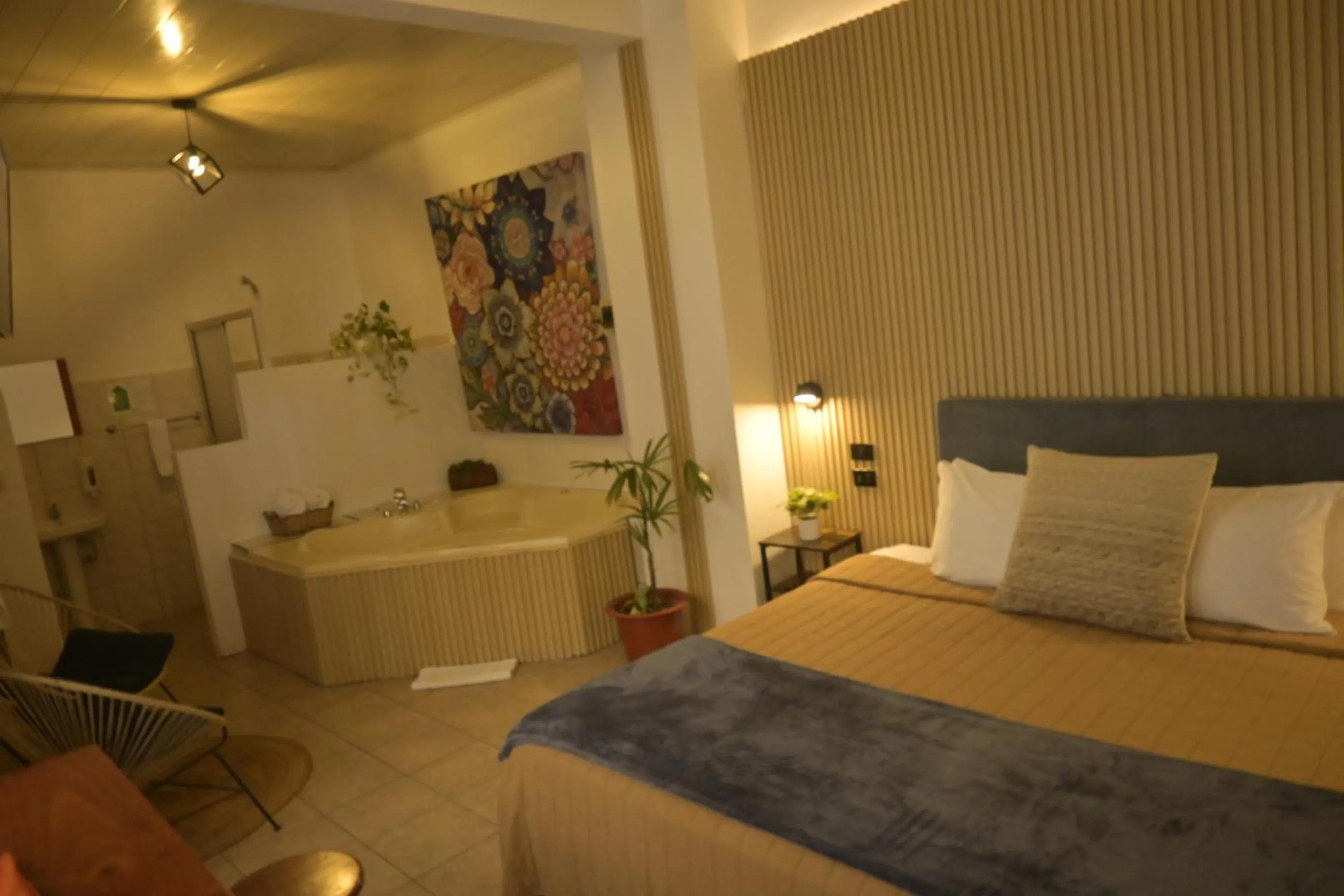 Photo of the whole room, Bed in Hotel Las Colinas