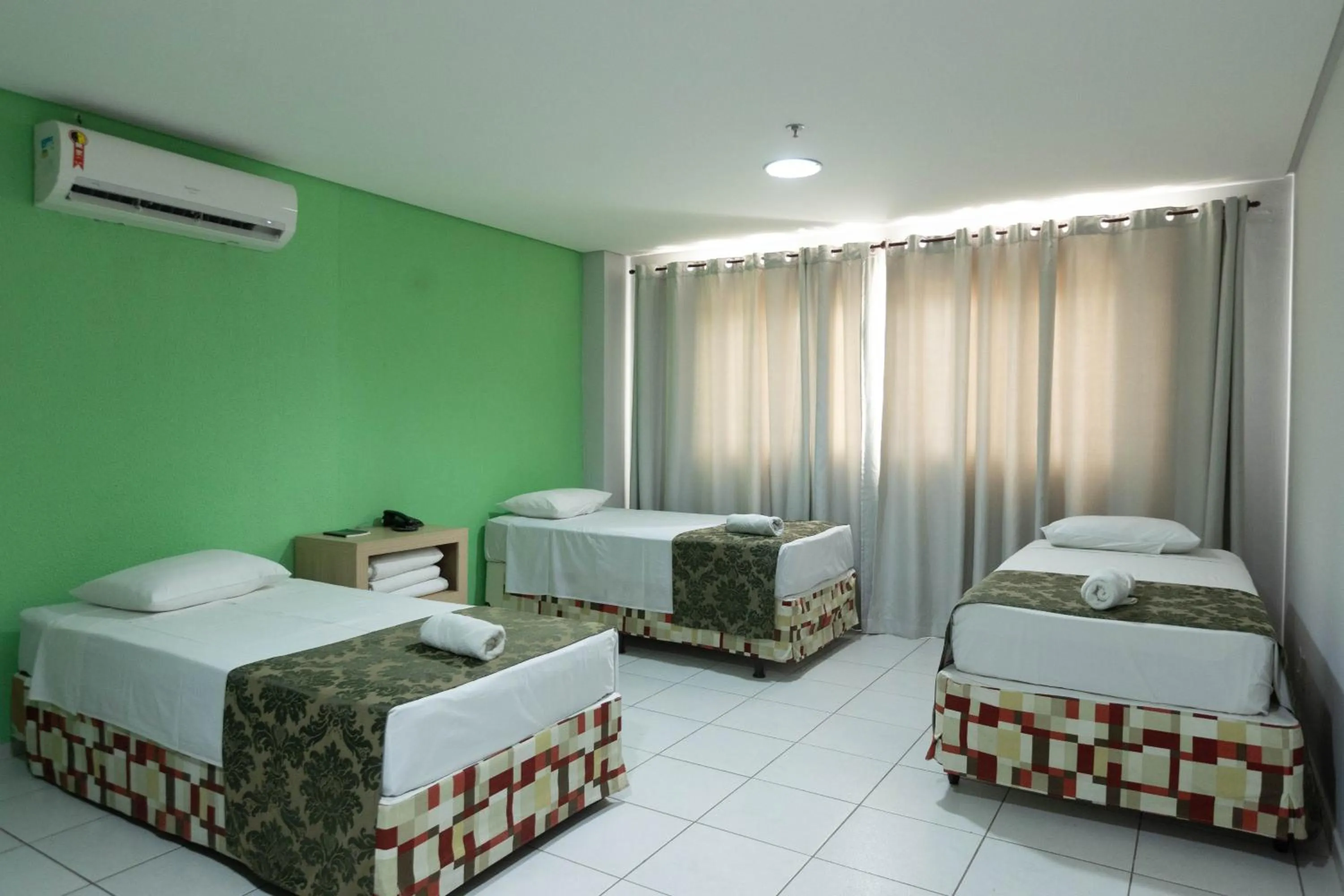 Bed in Hits Pantanal Hotel Aeroporto Cuiabá