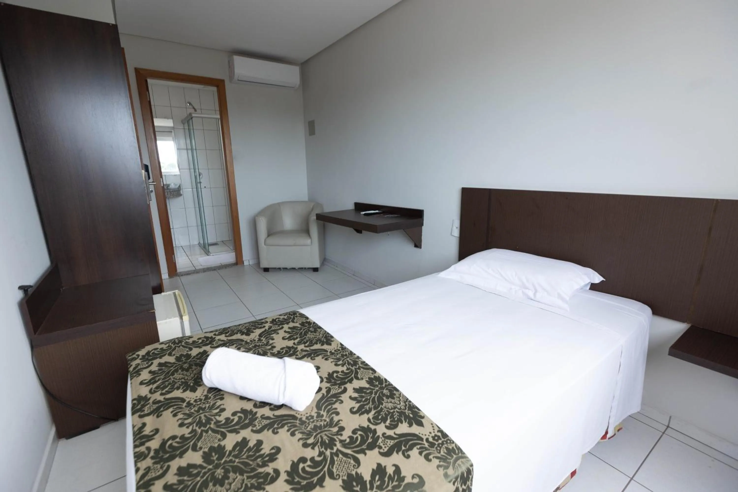 Bed in Hits Pantanal Hotel Aeroporto Cuiabá