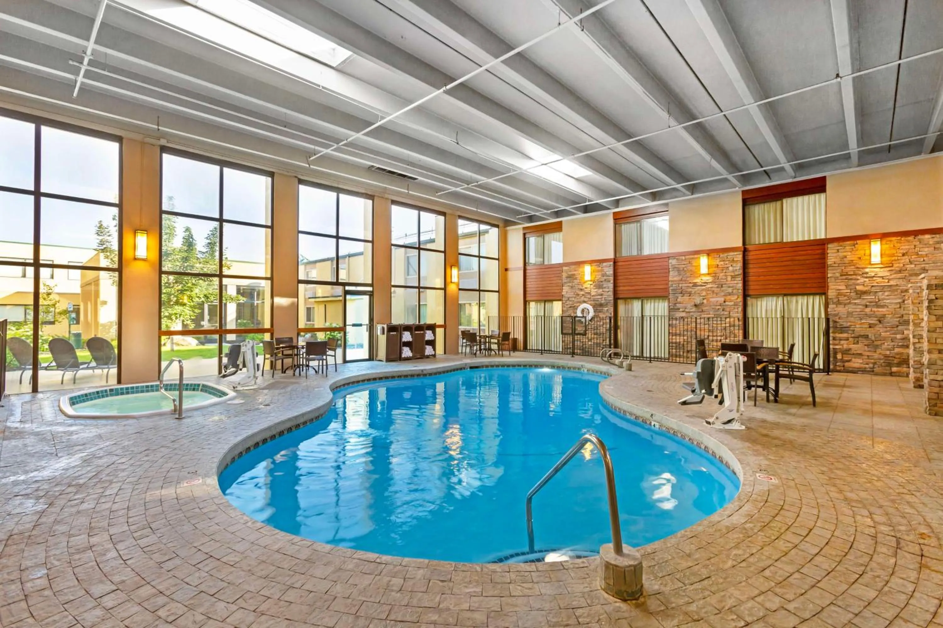 Pool view in Best Western Plus GranTree Inn