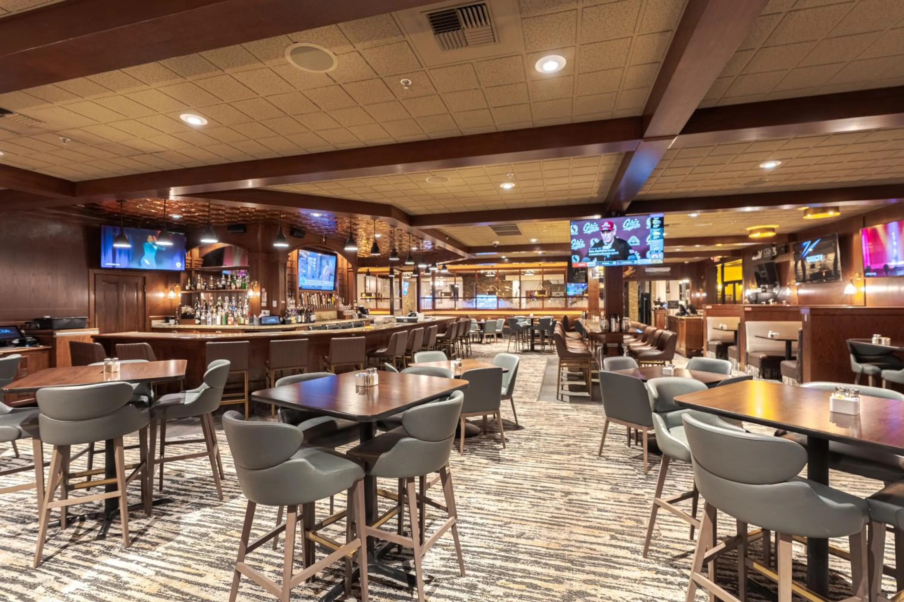 Restaurant/places to eat in Best Western Plus GranTree Inn