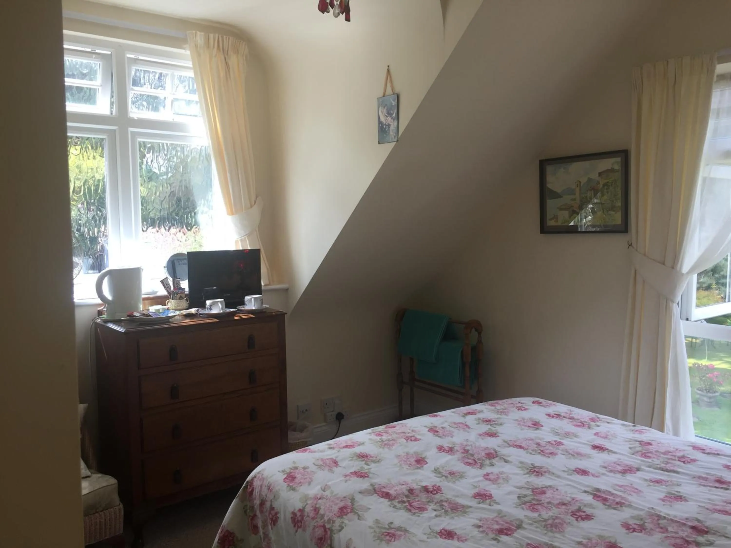 Bedroom in Heatherdene House