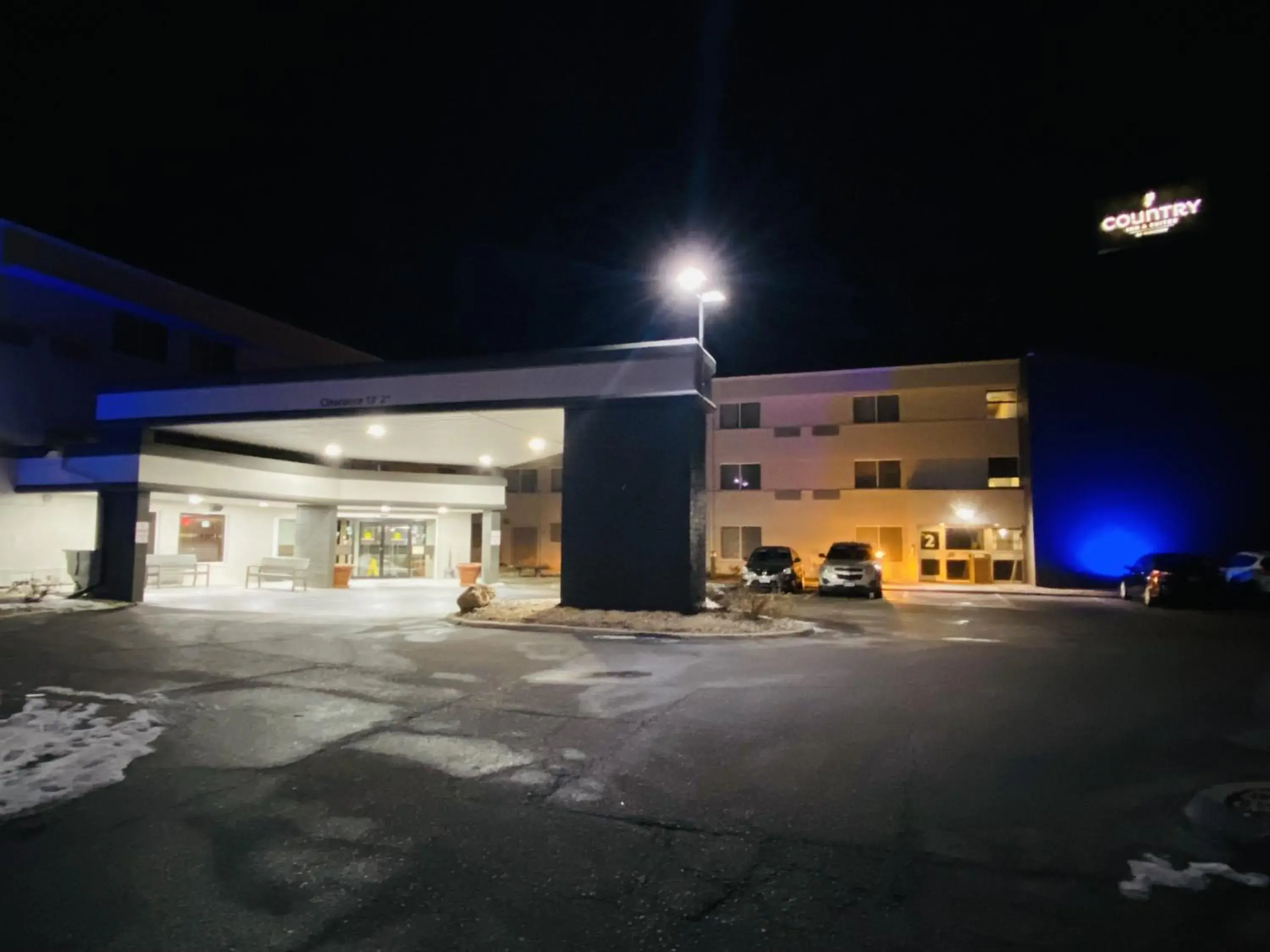 Property building in Country Inn & Suites by Radisson, Lincoln Airport, NE Property building in Country Inn & Suites by Radisson, Lincoln Airport, NE