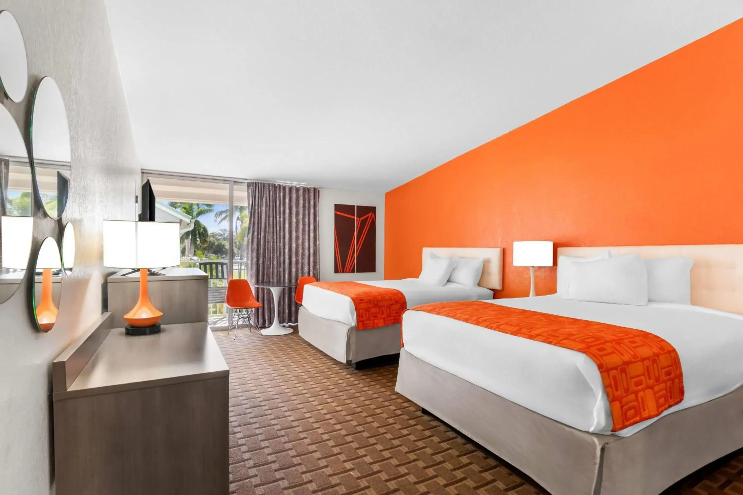 Bed in Howard Johnson by Wyndham Vero Beach / Downtown Bed in Howard Johnson by Wyndham Vero Beach / Downtown