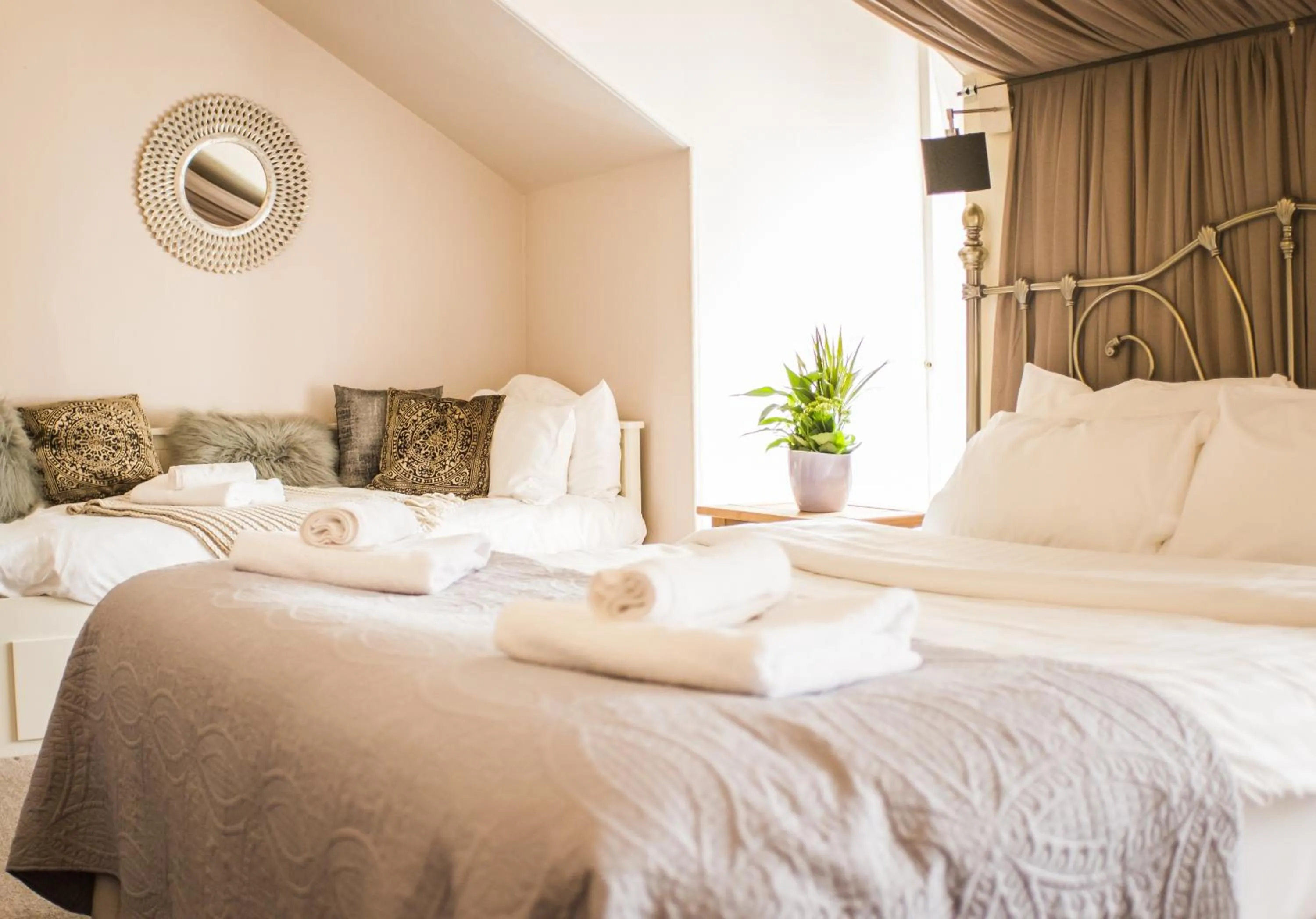 Bed in Allison House 17