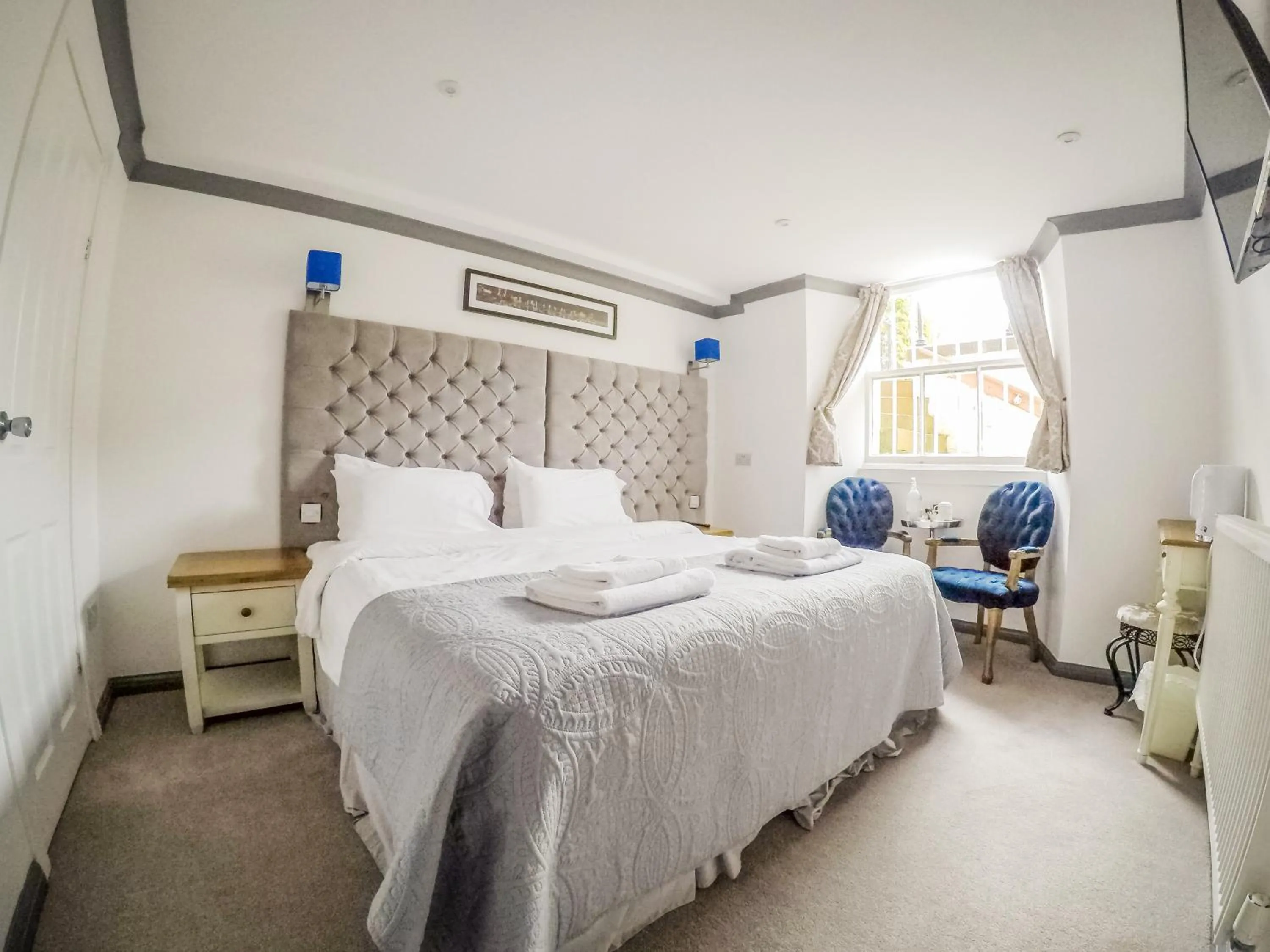 Bed in Allison House 17