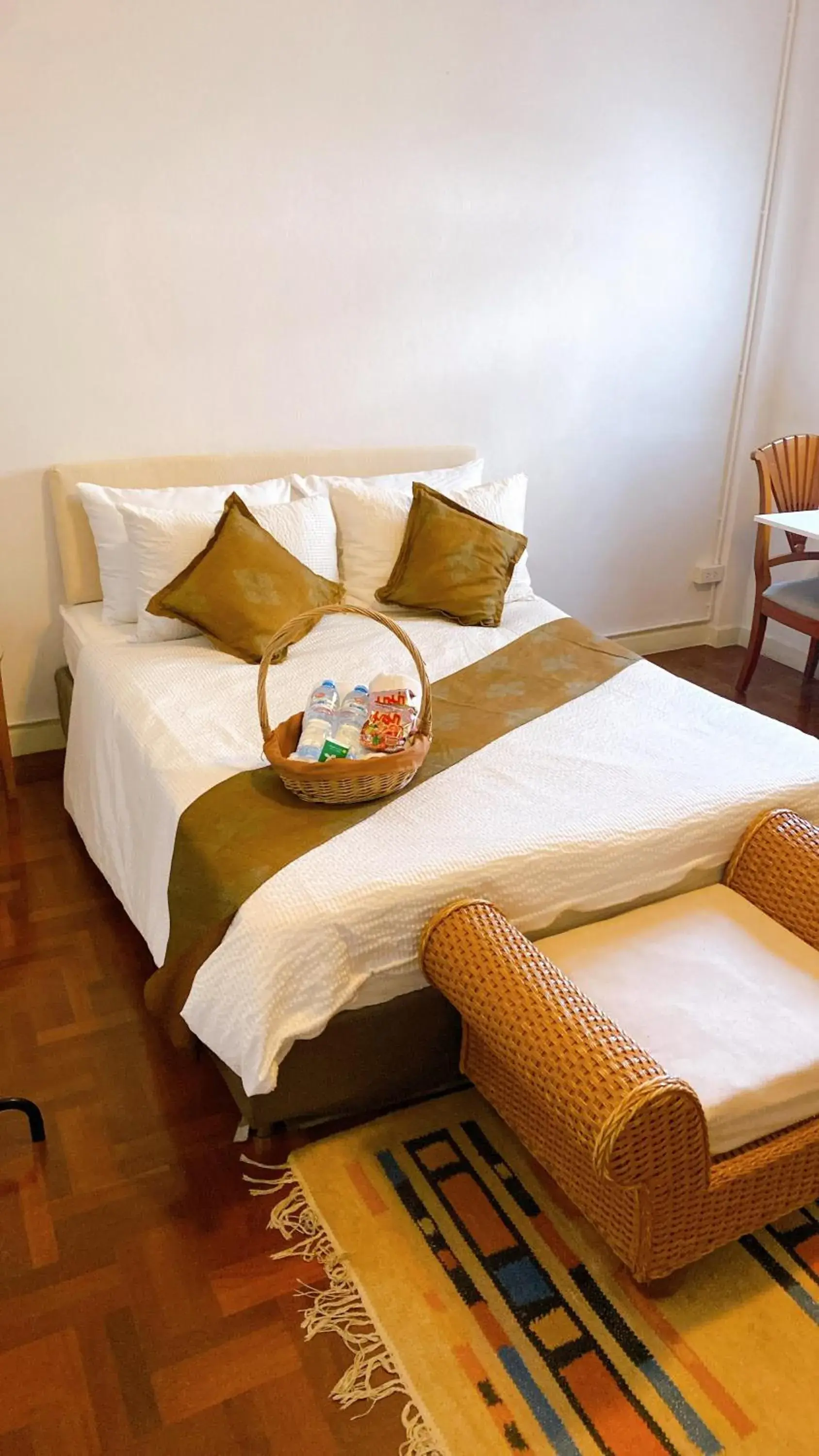 12/14 HOME Studio 12/14 HOME Studio