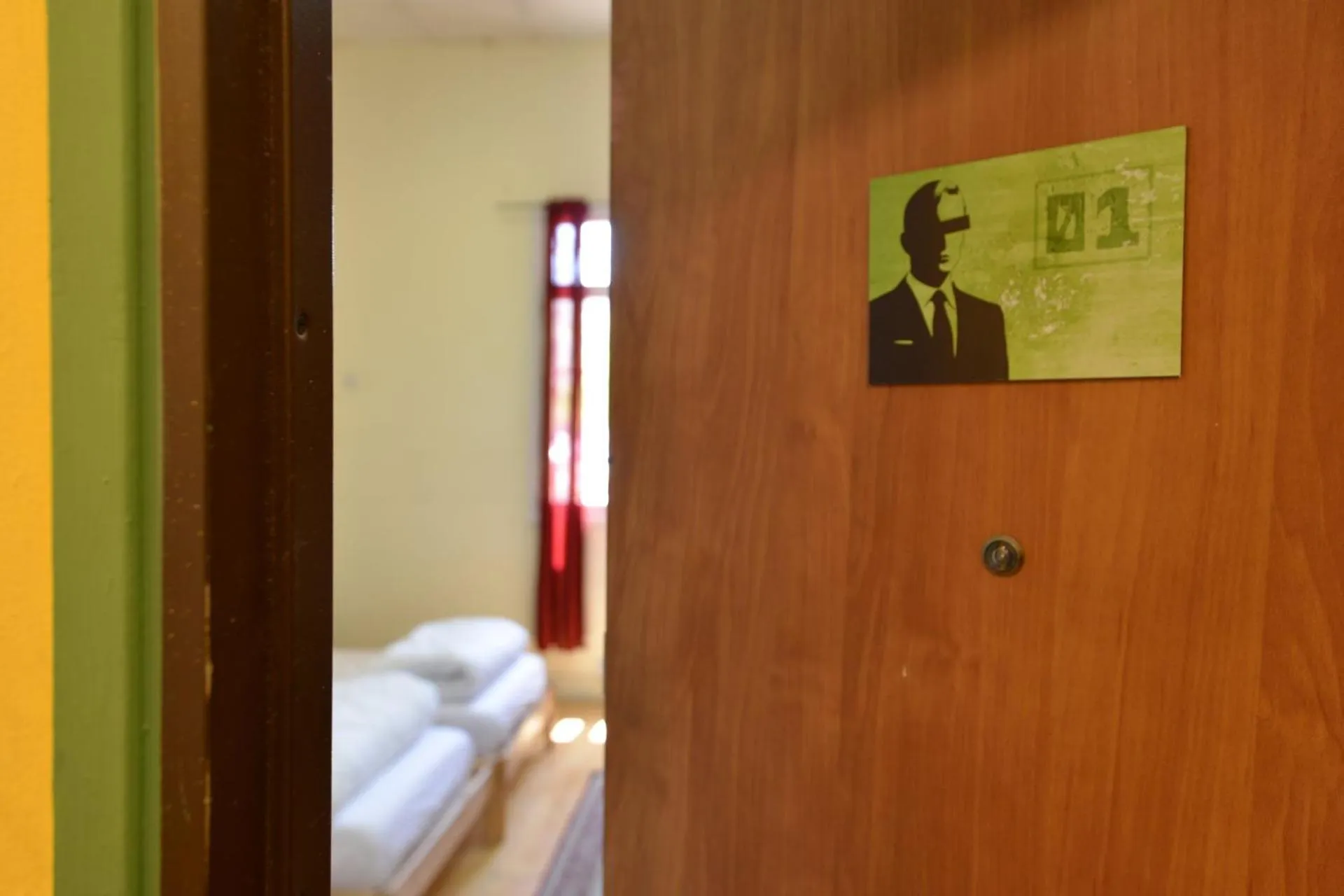 Bed in Roger's Hostel Tel Aviv (age 18-45)